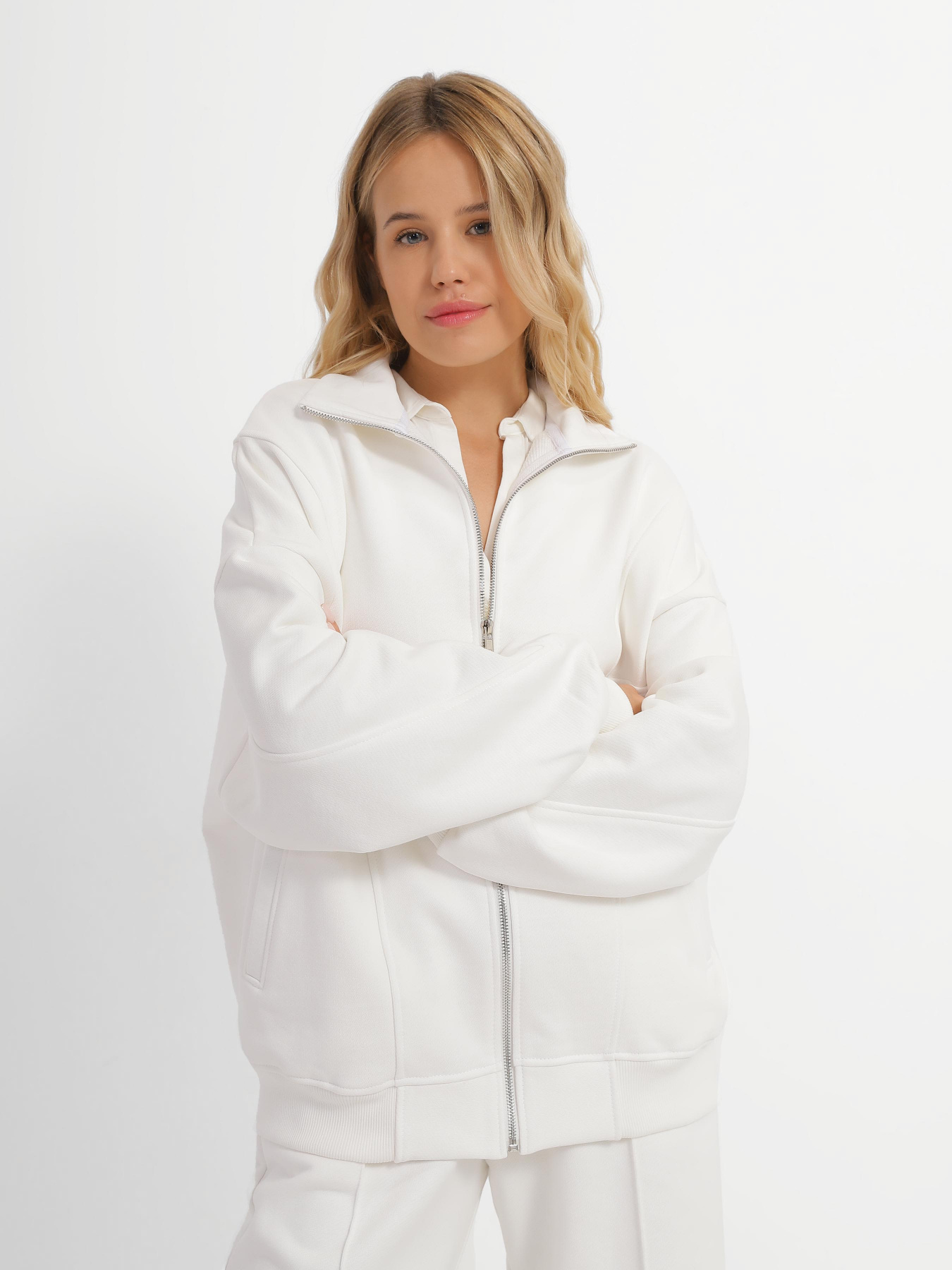 Костюм CHER '17 INTERTOP модель 02491SS23-01 Фото