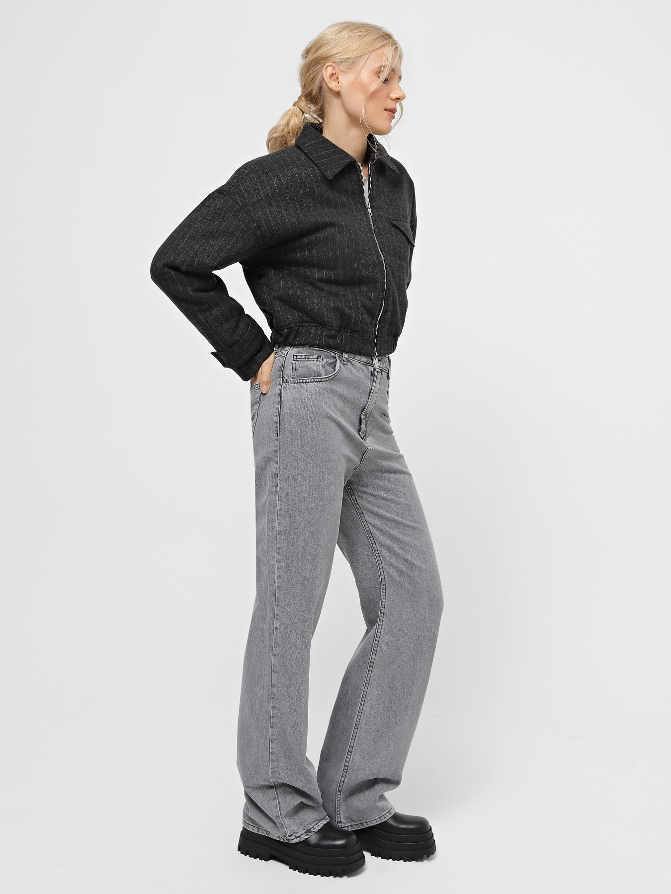 Бомбер CHER '17 INTERTOP модель 02599FW24 Фото