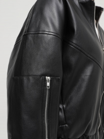 Бомбер CHER '17 INTERTOP Модель 02623FW24 Фото