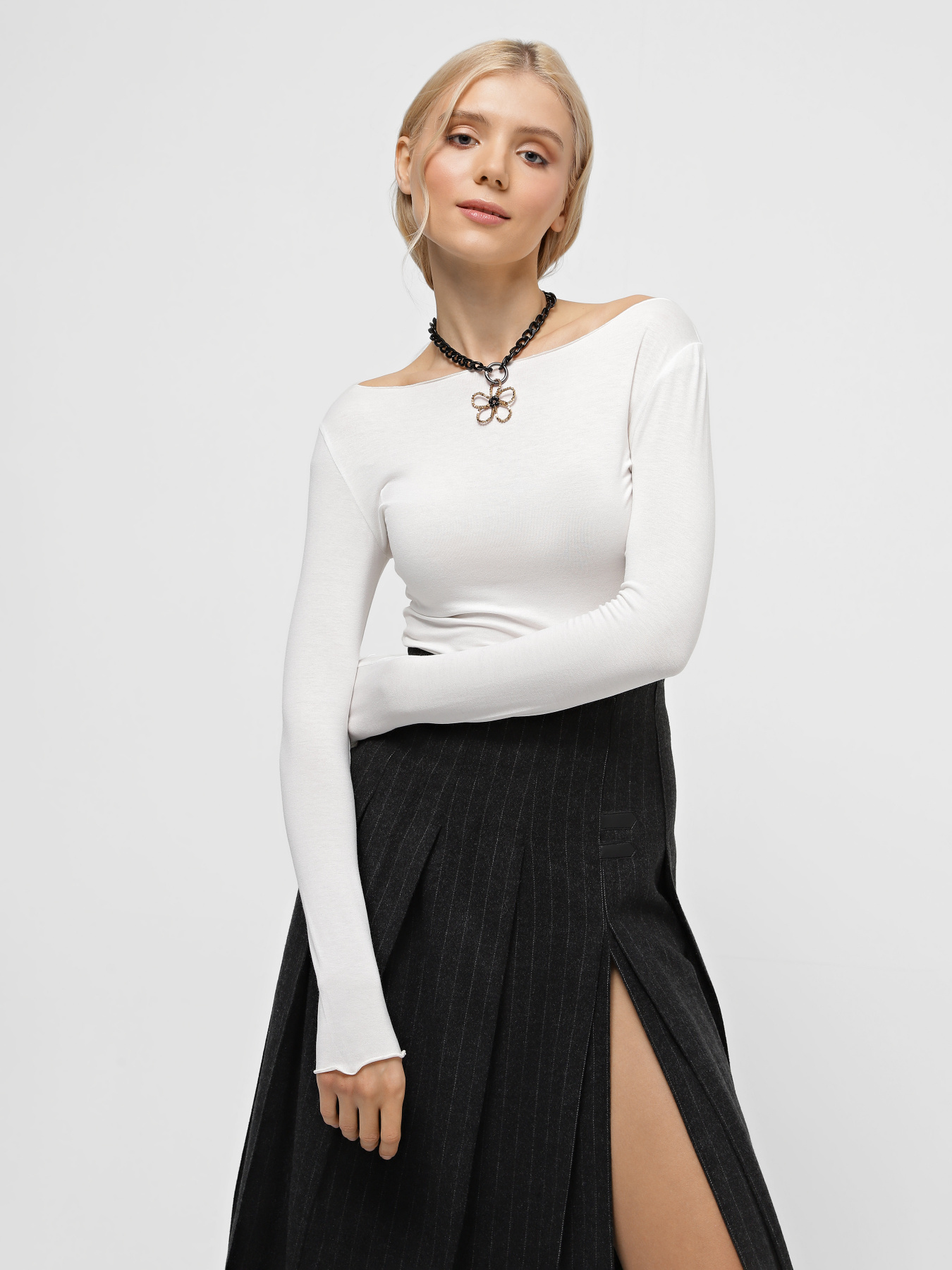 Лонгслів CHER '17 INTERTOP модель 02637FW24 Фото