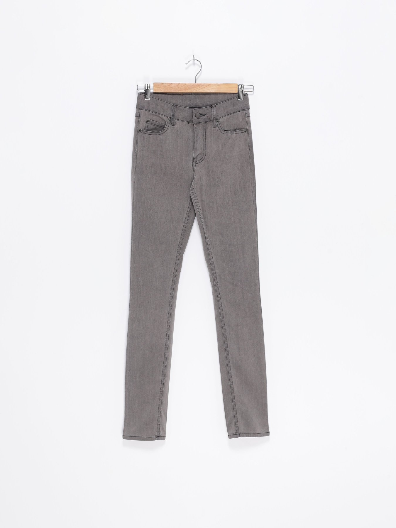 Повседневные штаны Cheap Monday модель 0101886_сірий Повседневные штаны Cheap Monday модель 0101886_сірий Фото