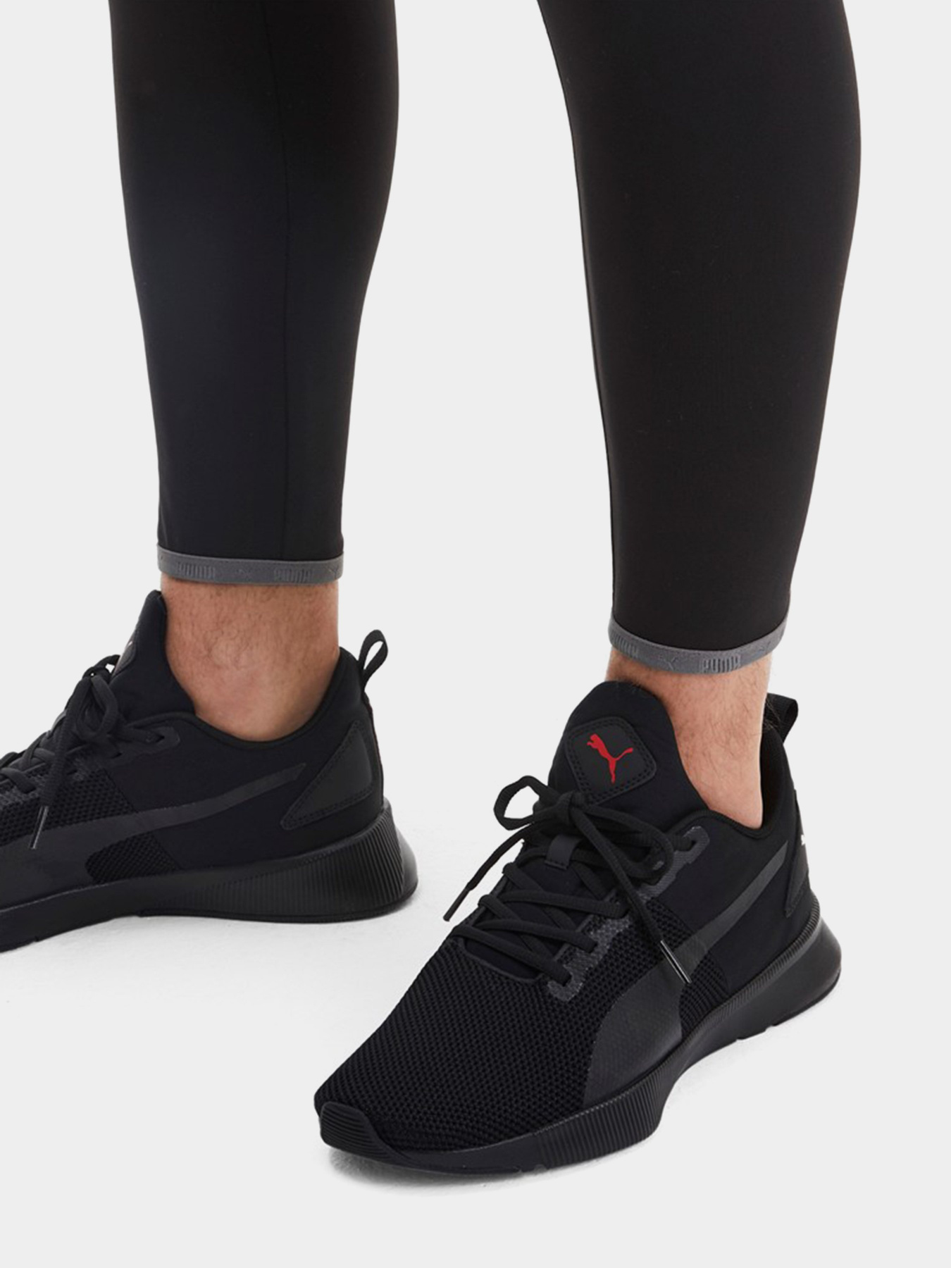 Кросівки для бігу PUMA FLYER RUNNER модель 19225723 Фото