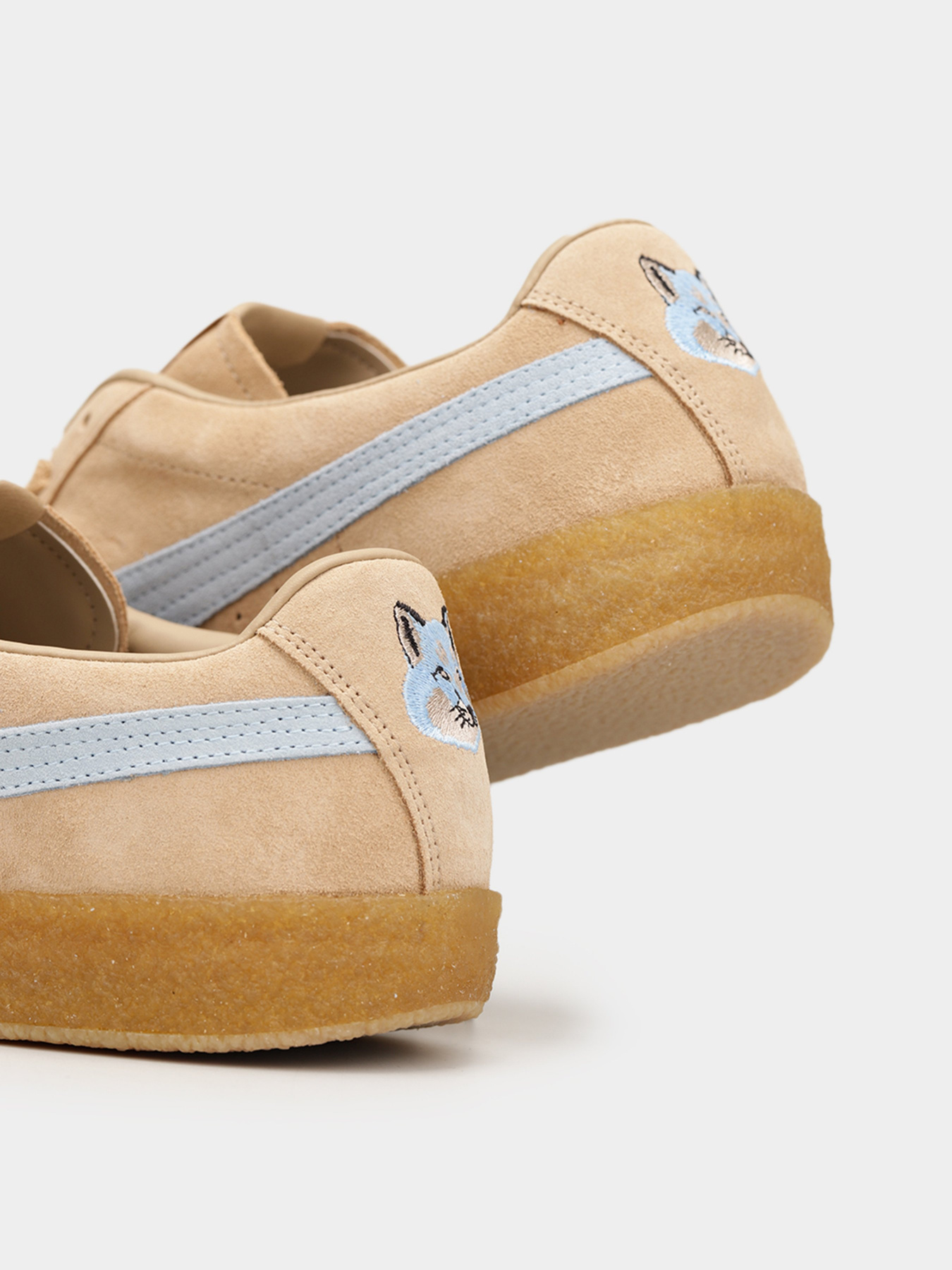 Кеды низкие PUMA x Maison Kitsune Suede Crepe модель 38127001 Фото