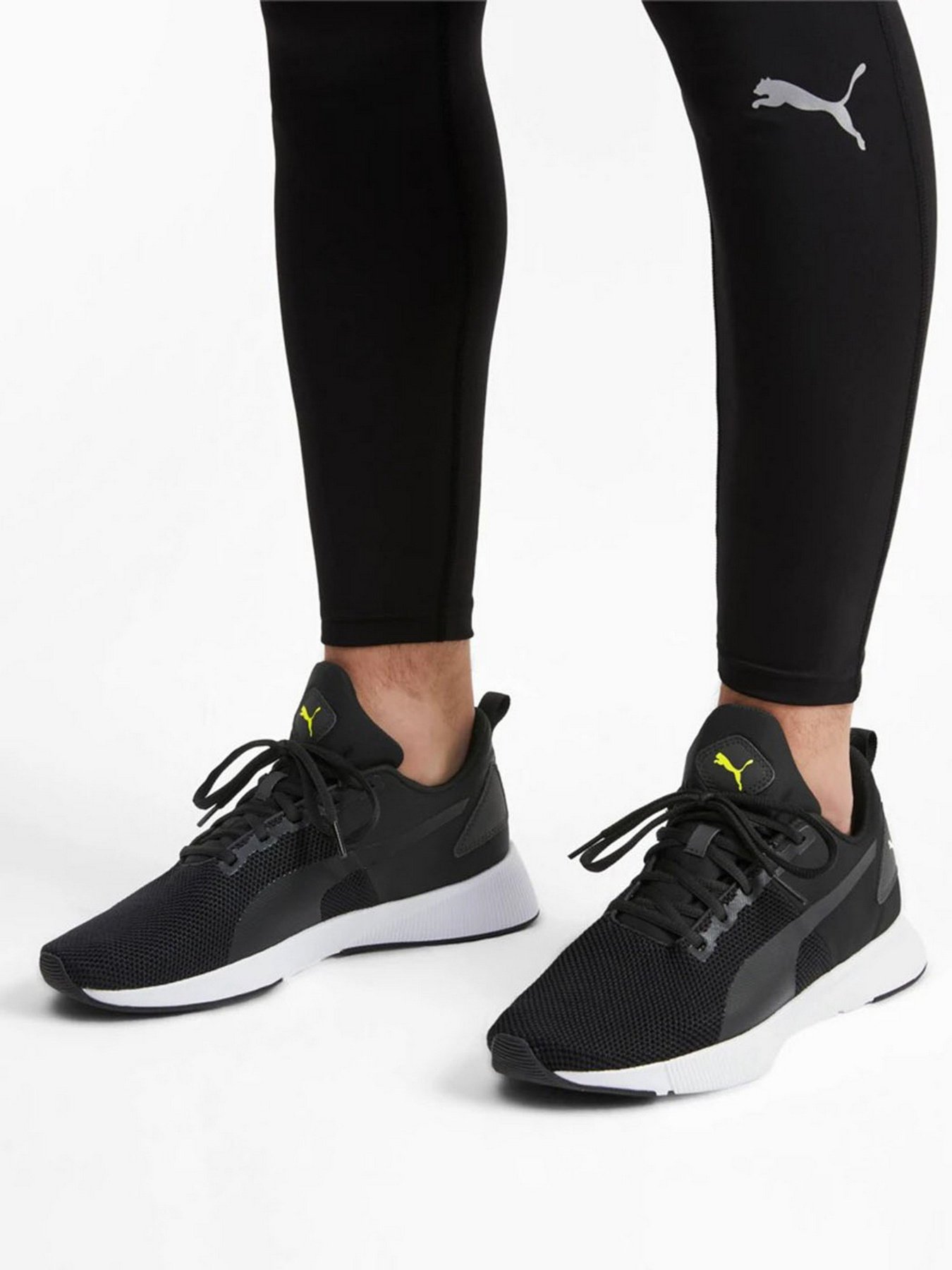 Кросівки для бігу PUMA Flyer Runner модель 19225713 Фото