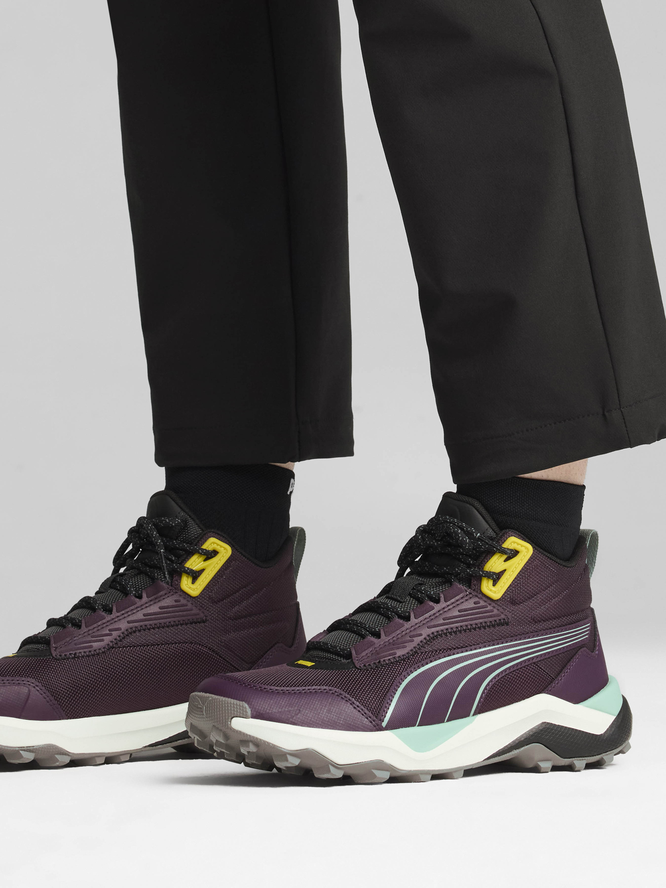 Кросівки для бігу PUMA Obstruct Pro Mid Trail модель 37868914 Фото