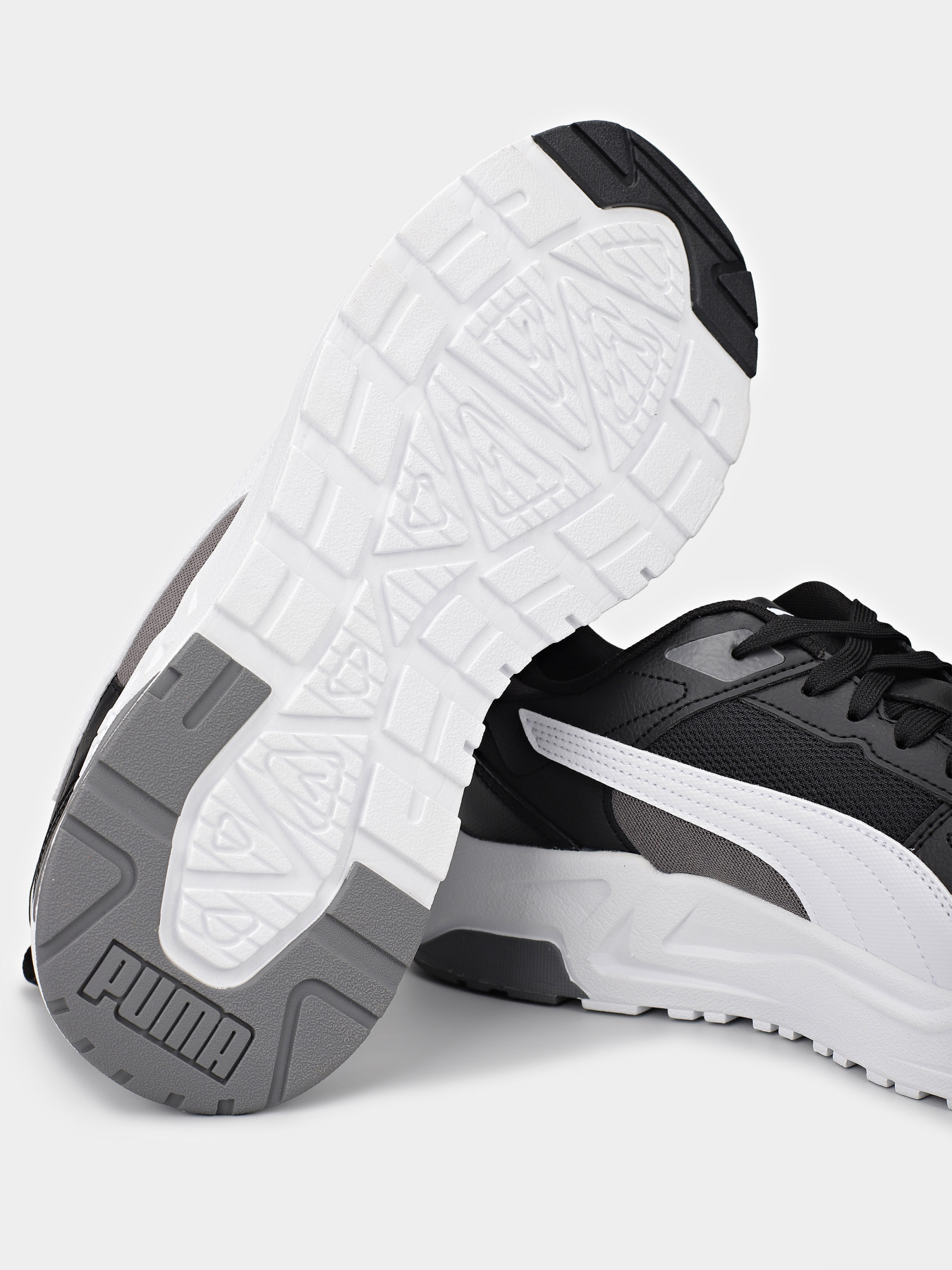 Кроссовки PUMA Trinity 2 модель 40023102 Фото