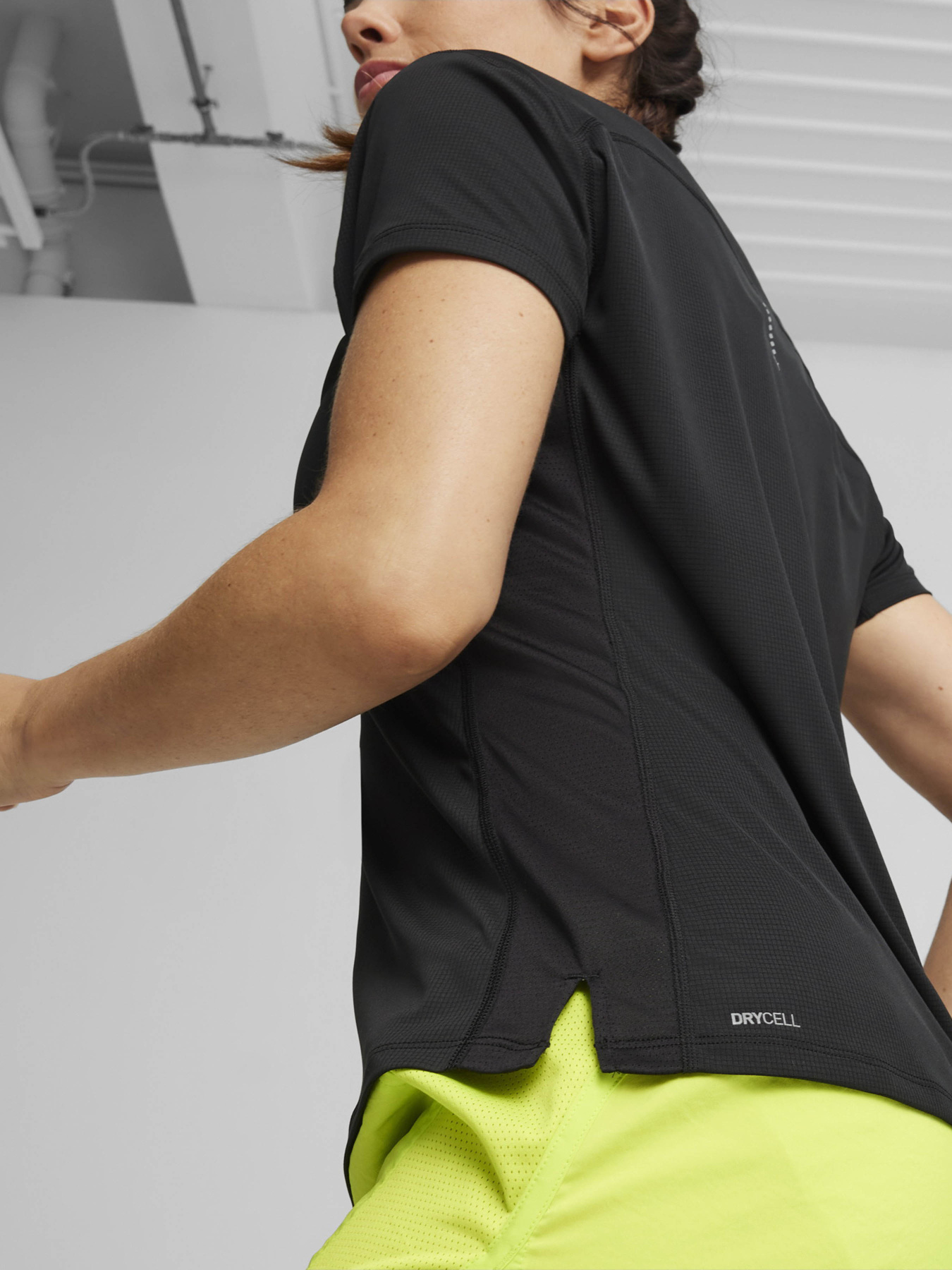 Спортивна футболка PUMA RUN FAVORITE VELOCITY модель 52506101 Спортивна футболка PUMA RUN FAVORITE VELOCITY модель 52506101 Фото