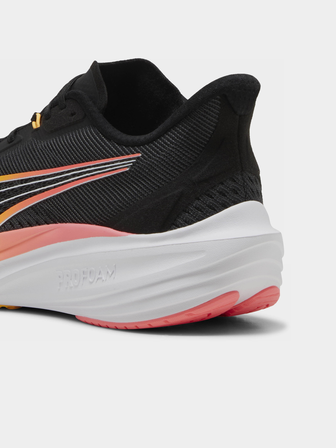 Кросівки для бігу PUMA Darter Pro модель 31015202 Фото