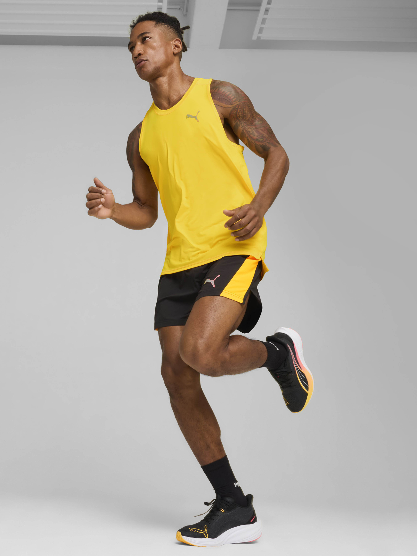 Кросівки для бігу PUMA Darter Pro модель 31015202 Фото