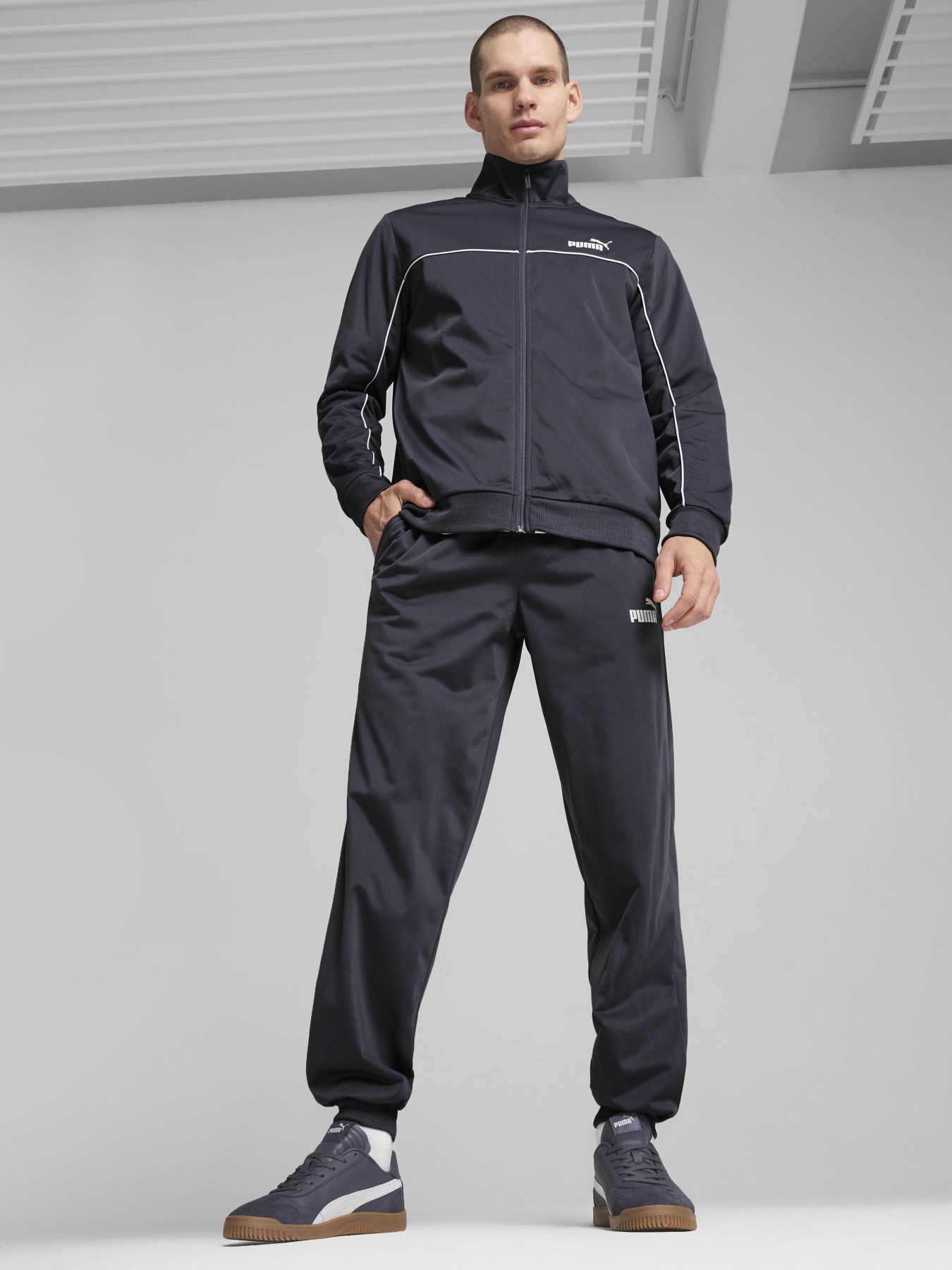 Кеды низкие PUMA CLUB 5V5 SD модель 39510409 Кеды низкие PUMA CLUB 5V5 SD модель 39510409 Фото