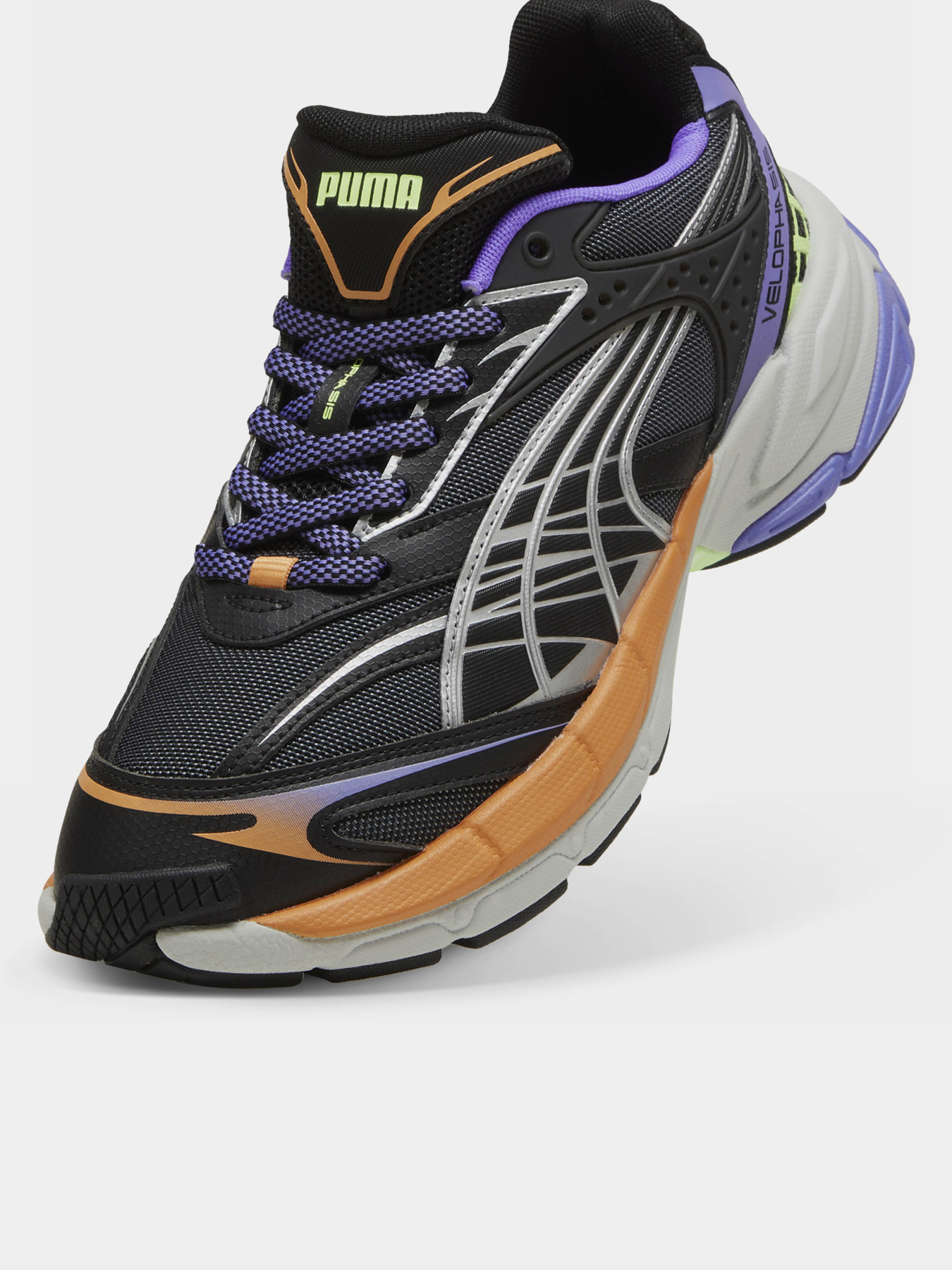 Кроссовки повседневные PUMA VELOPHASIS BORNINTHE 2000S модель 39821901 Кроссовки повседневные PUMA VELOPHASIS BORNINTHE 2000S модель 39821901 Фото