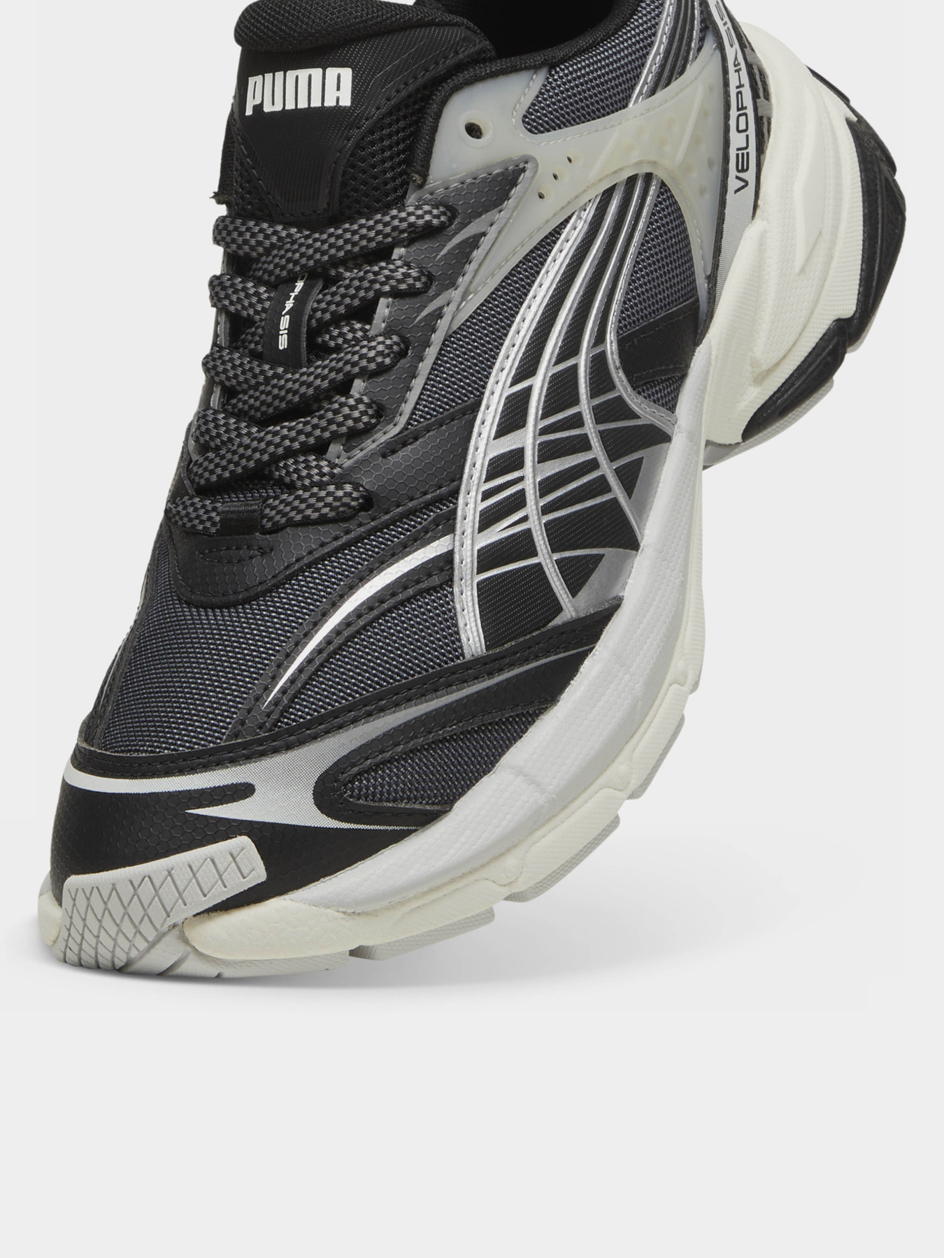 Кросівки PUMA Velophasis Borninthe 2000s модель 39821905 Фото