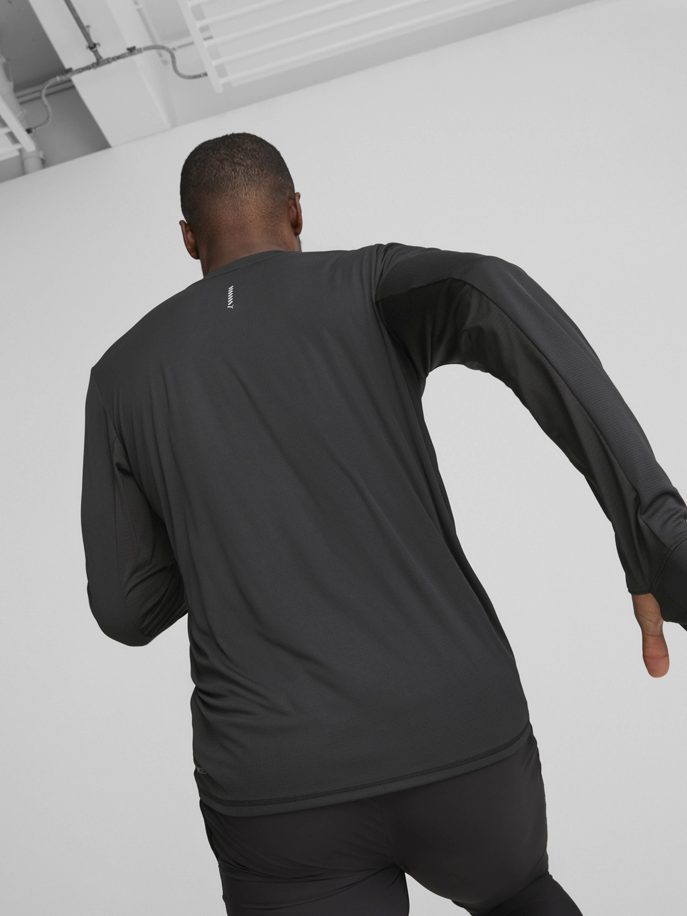 Спортивна кофта PUMA RUN FAVOURITE модель 52315201 Фото