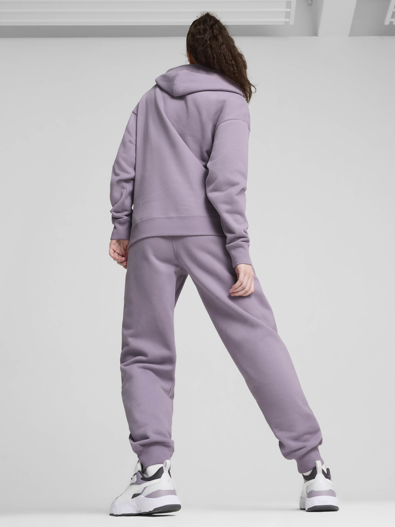 Спортивный костюм PUMA Loungewear модель 68309130 Фото