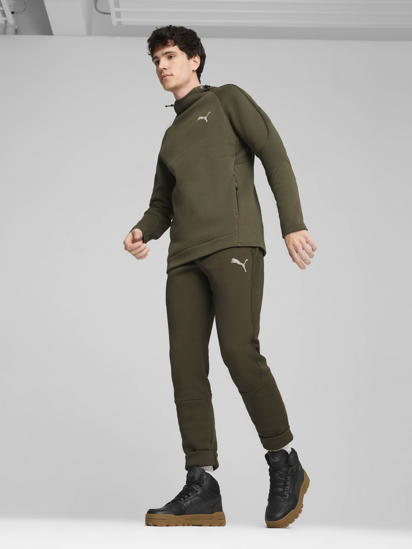 Черевики PUMA REBOUND ABRUPT модель 39746804 Фото