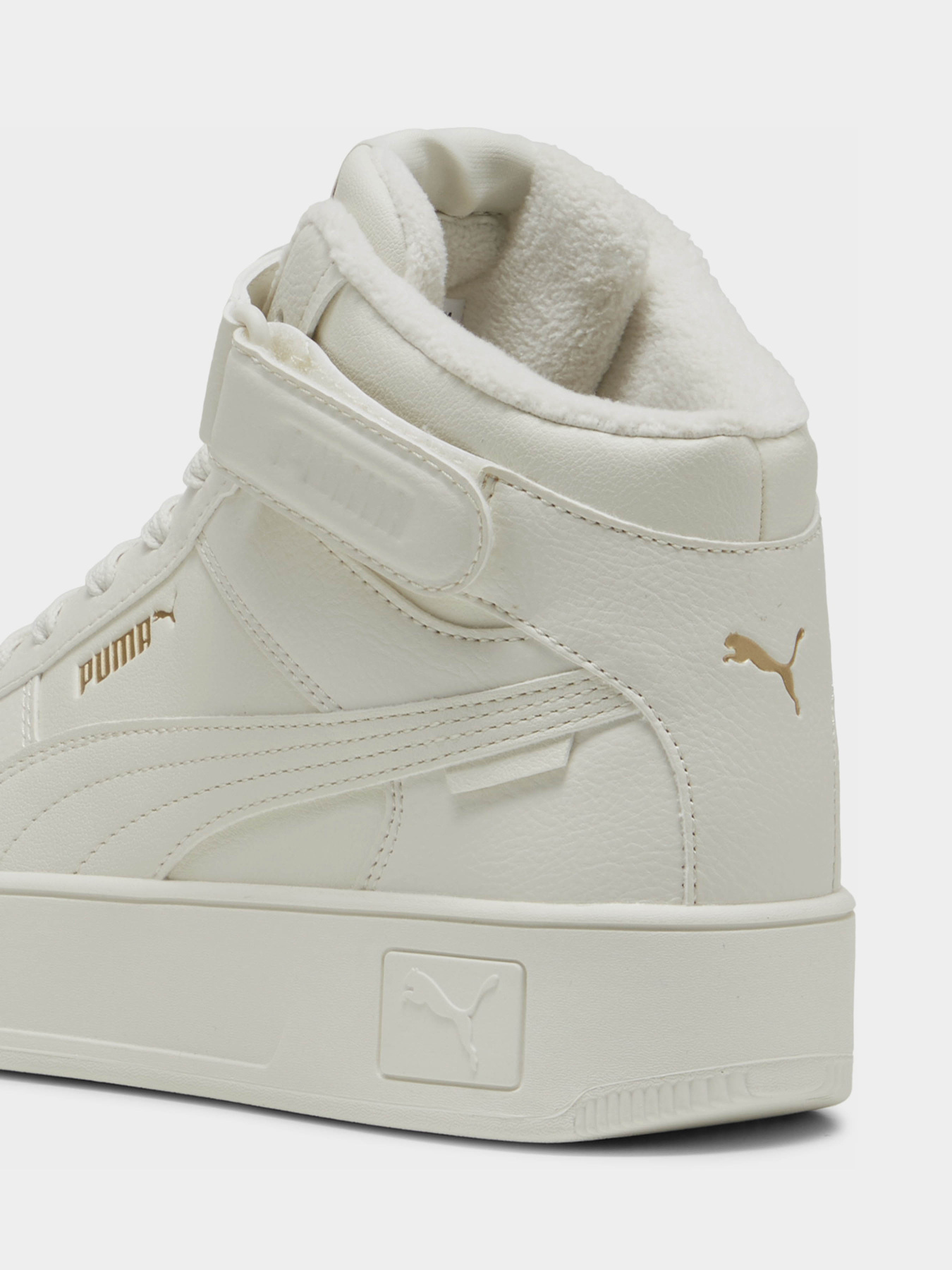 Кеди високі PUMA CARINA STREET модель 39805002 Кеди високі PUMA CARINA STREET модель 39805002 Фото