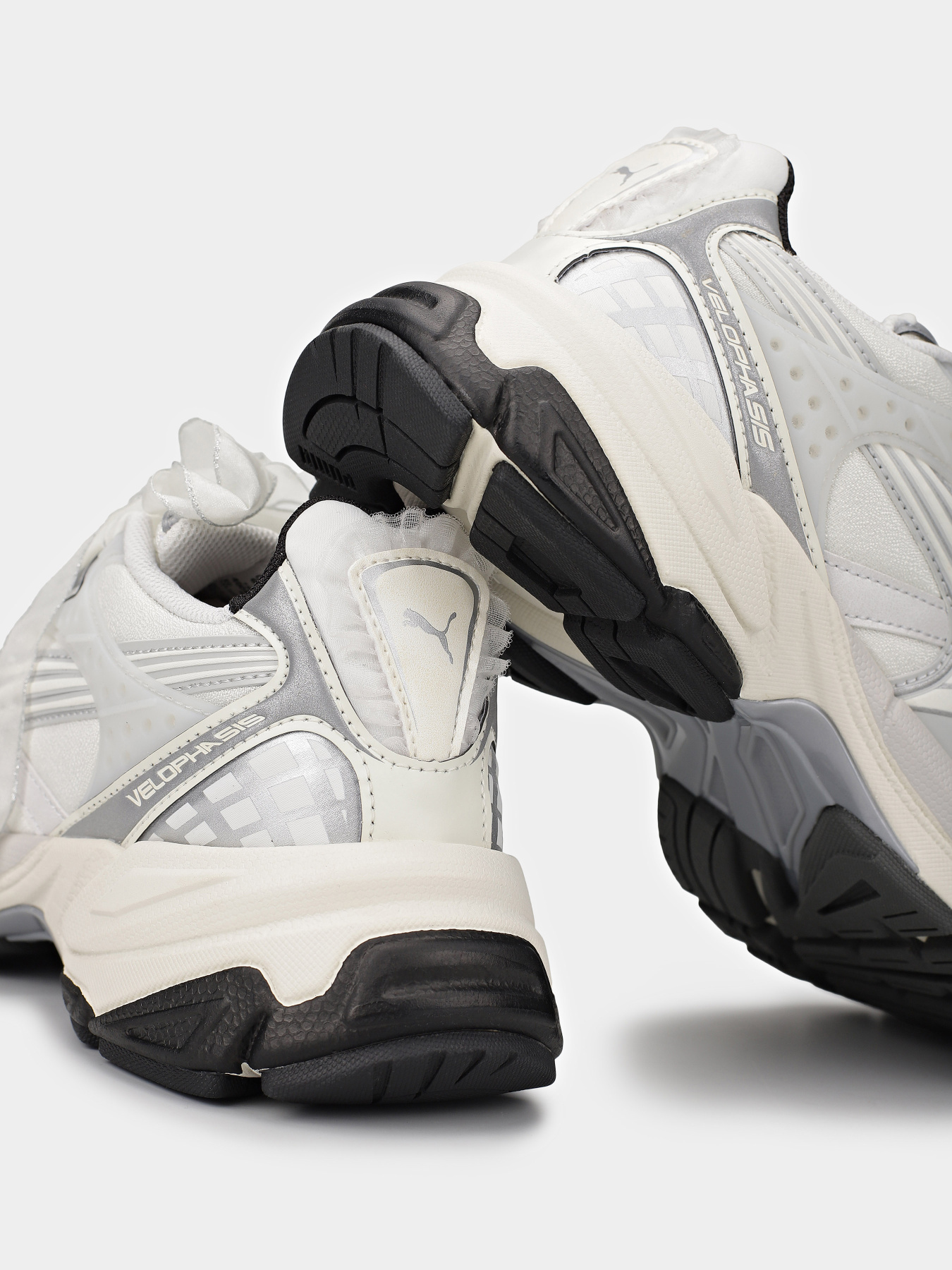 Кросівки PUMA Velophasis Glam Athletics модель 40045101 Фото