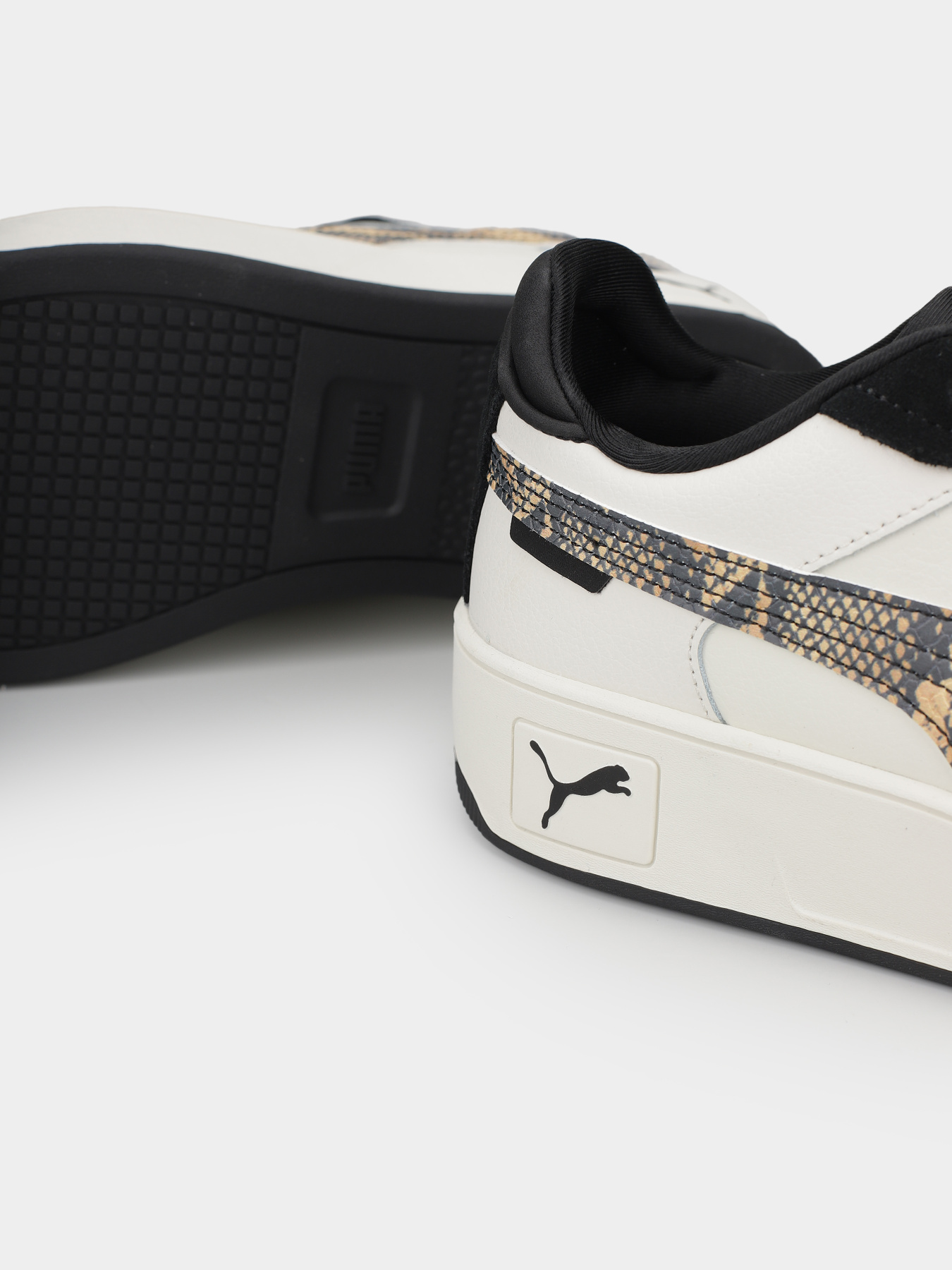 Кеди низькі PUMA CARINA STREET SNAKE CHIC модель 40161102 Кеди низькі PUMA CARINA STREET SNAKE CHIC модель 40161102 Фото