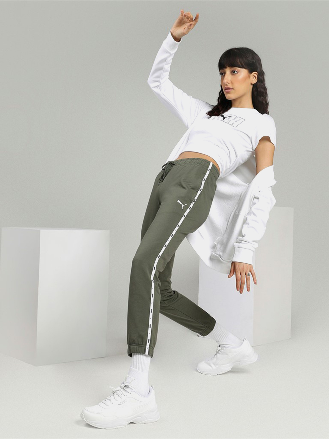 Кроссовки повседневные PUMA CILIA MODE модель 37112502 Кроссовки повседневные PUMA CILIA MODE модель 37112502 Фото