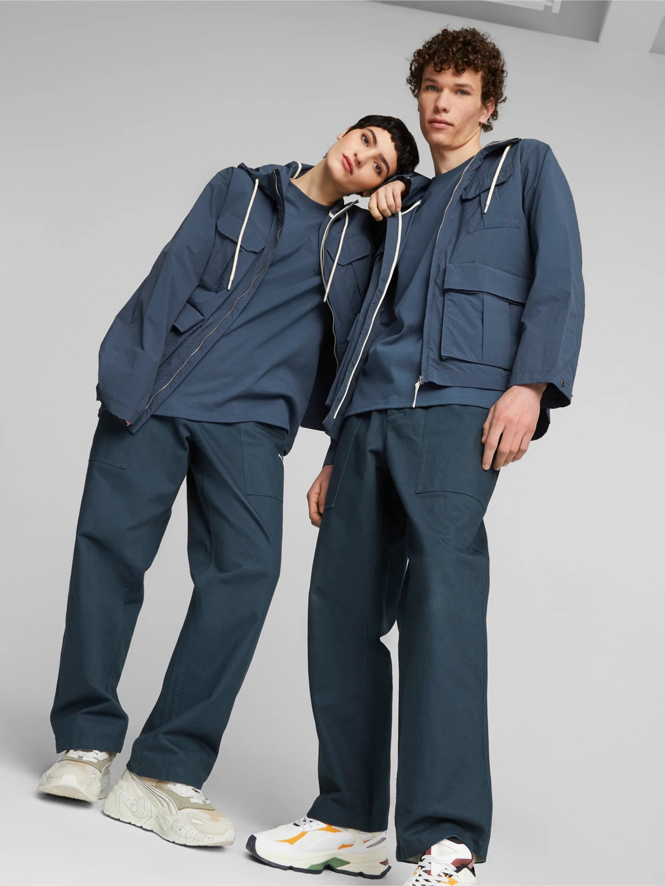 Вітровка PUMA Lightweight модель 53796216 Вітровка PUMA Lightweight модель 53796216 Фото