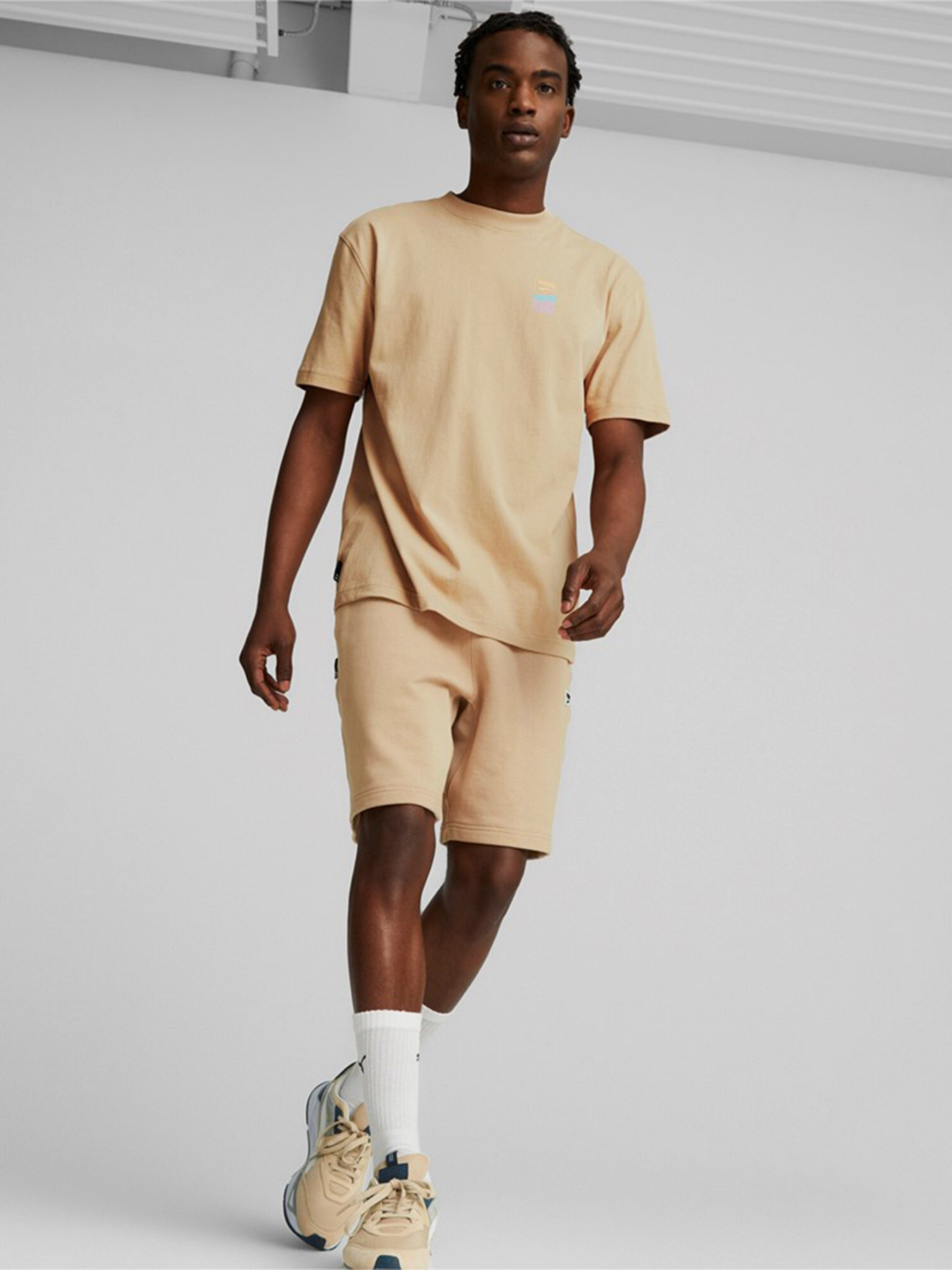 Футболка PUMA DOWNTOWN Graphic модель 53918189 Фото