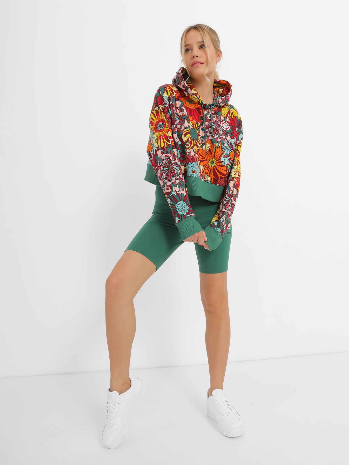 Худі PUMA x LIBERTY Printed Hoodie модель 53983037 Фото