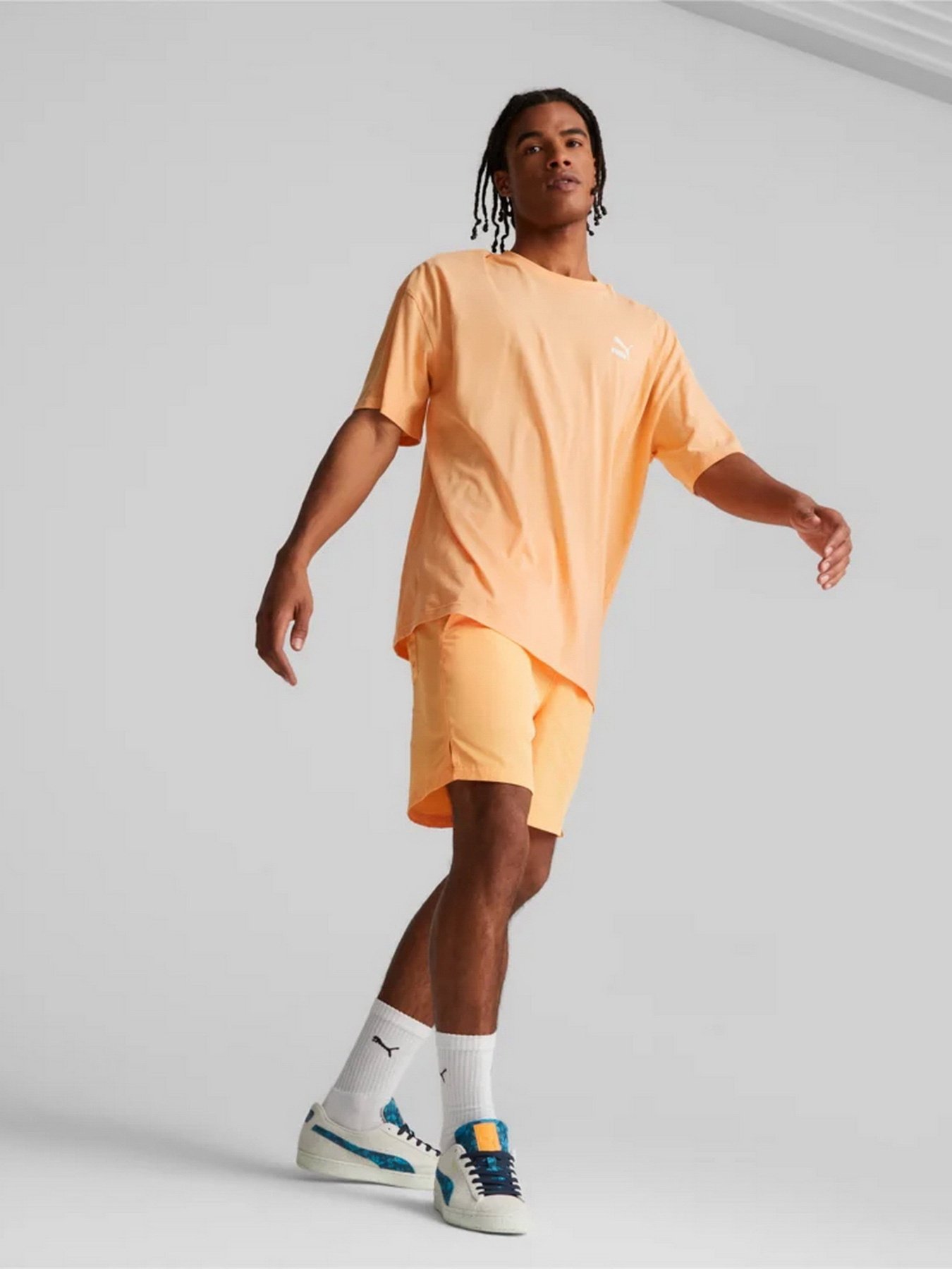 Футболка PUMA Classics Oversized модель 53807047 Фото