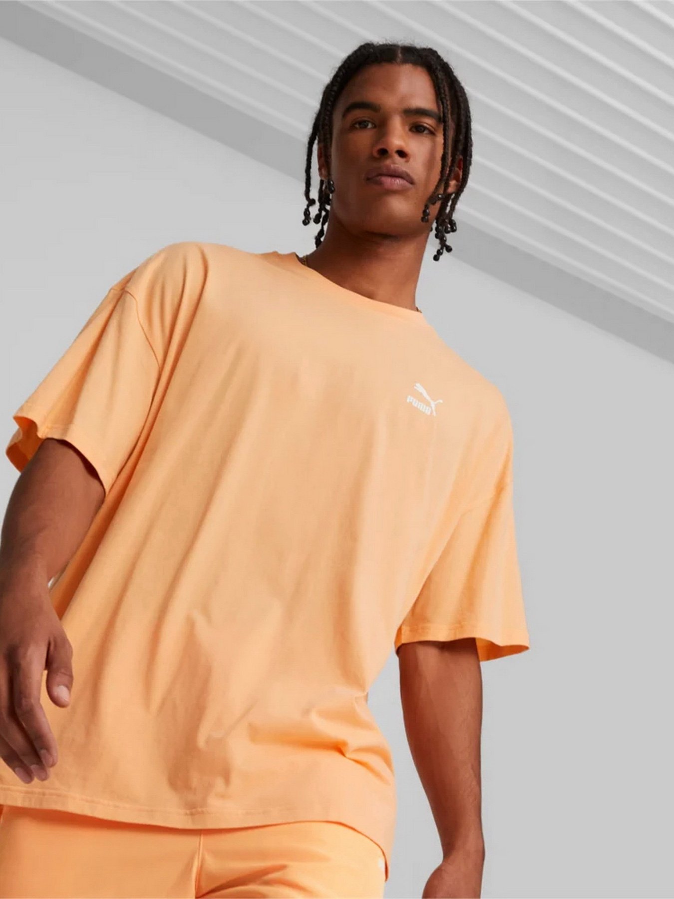 Футболка PUMA Classics Oversized модель 53807047 Фото