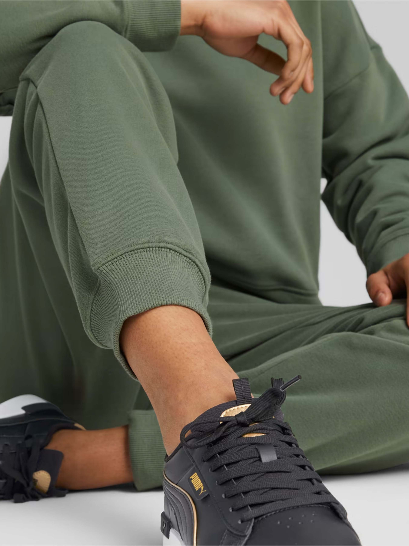 Спортивний костюм PUMA Loungewear модель 67608944 Фото