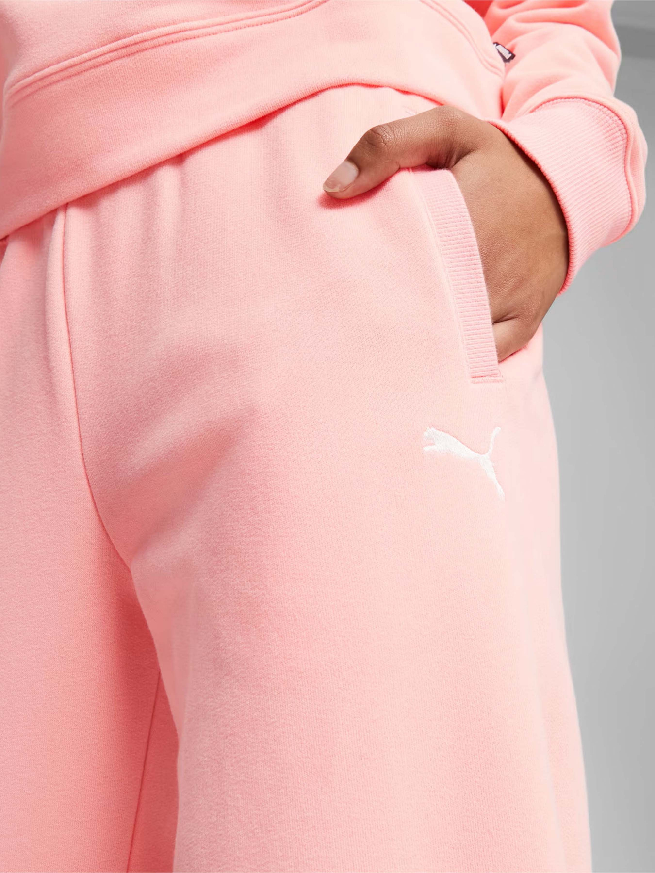 Спортивный костюм PUMA Loungewear модель 67608963 Фото