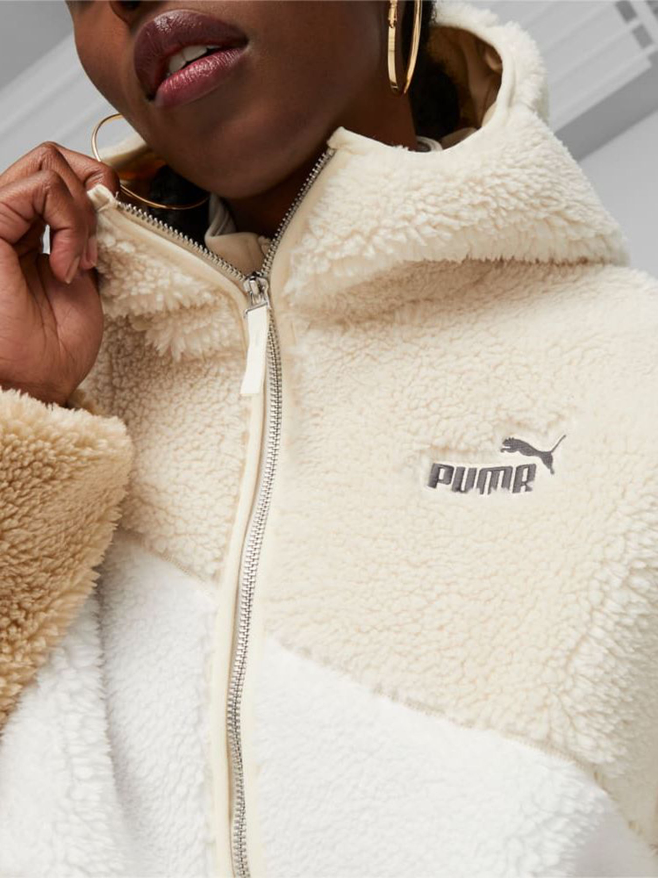Демисезонная куртка PUMA Big Cat Hooded Sherpa модель 67537087 Фото