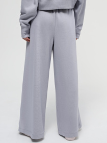 Штаны спортивные PUMA CLASSICS+ RELAXED модель 62427463 Фото