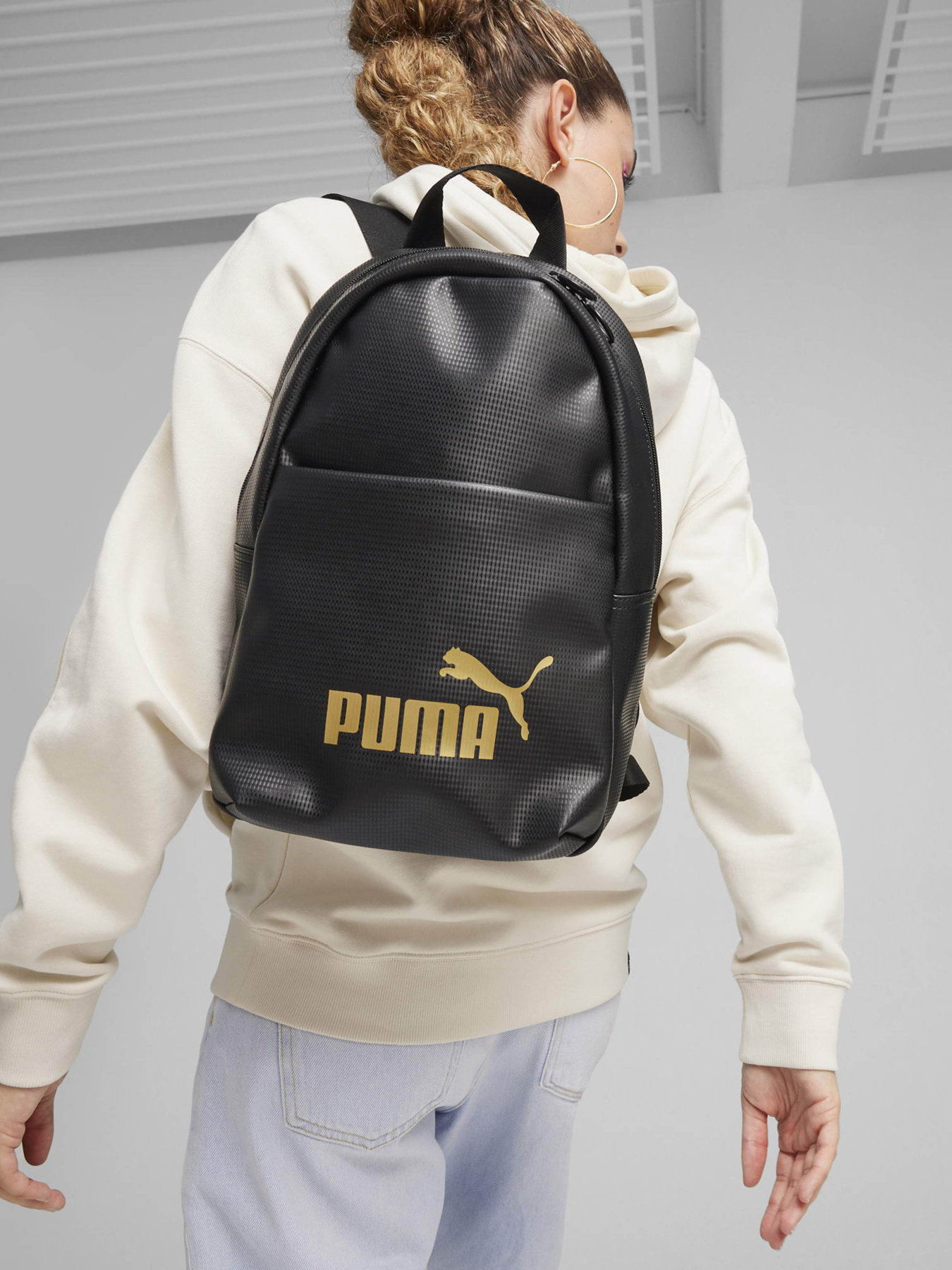 Повседневный рюкзак PUMA CORE UP 9L модель 09027601 Повседневный рюкзак PUMA CORE UP 9L модель 09027601 Фото
