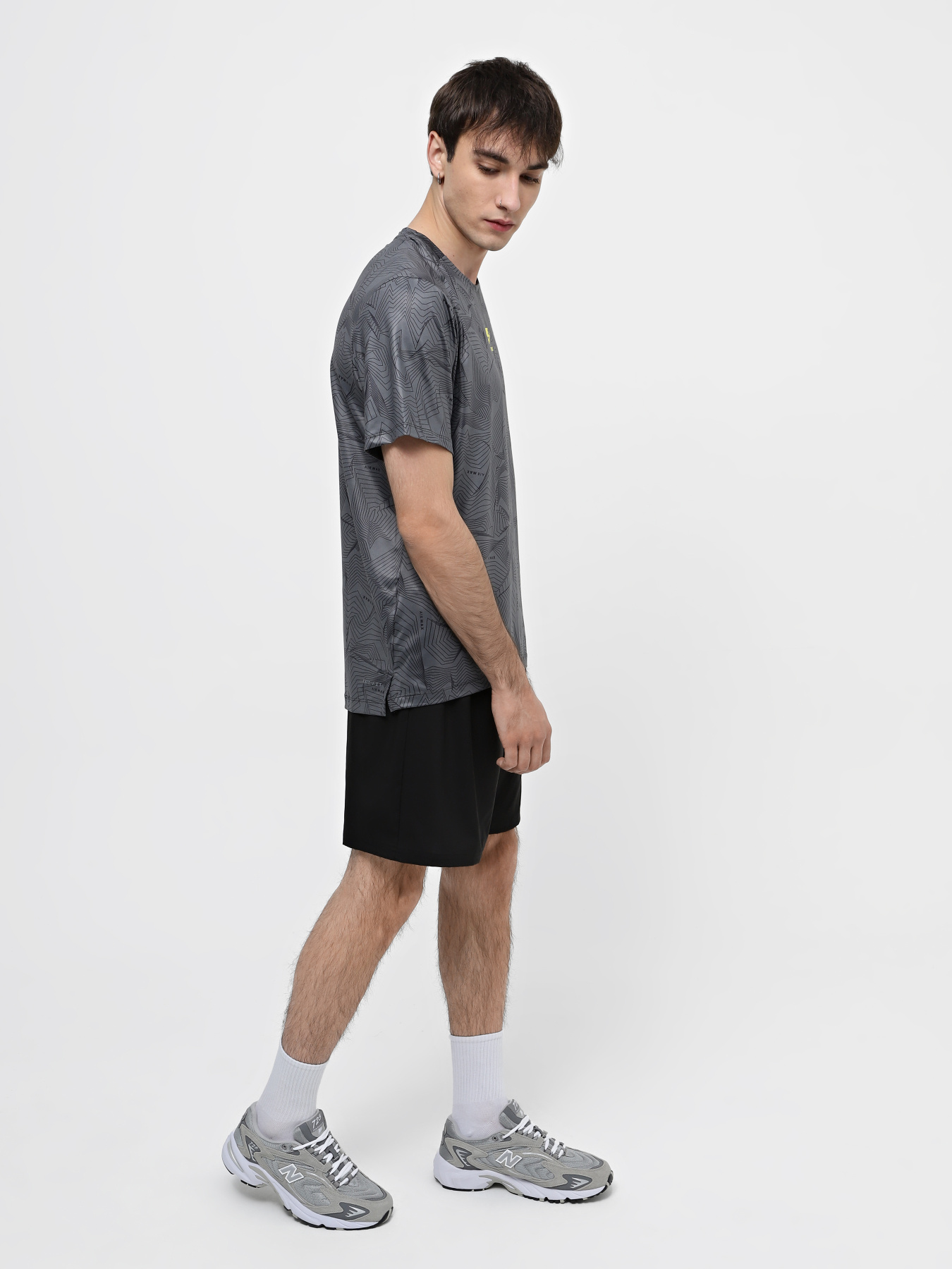 Шорты спортивные PUMA Run Fav 2in1 модель 52135101 Фото