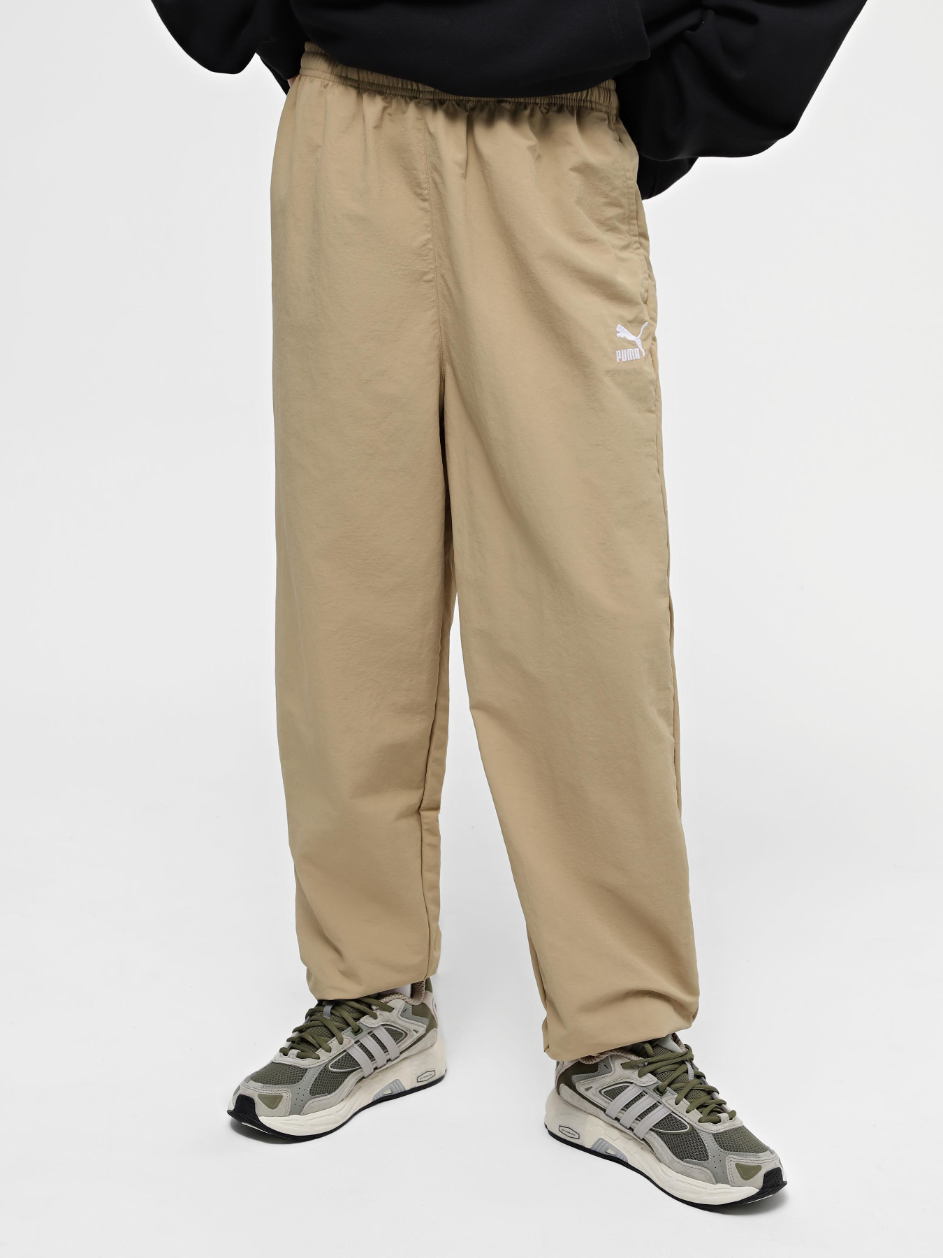 Штаны спортивные PUMA Classics Relaxed модель 62424583 Фото