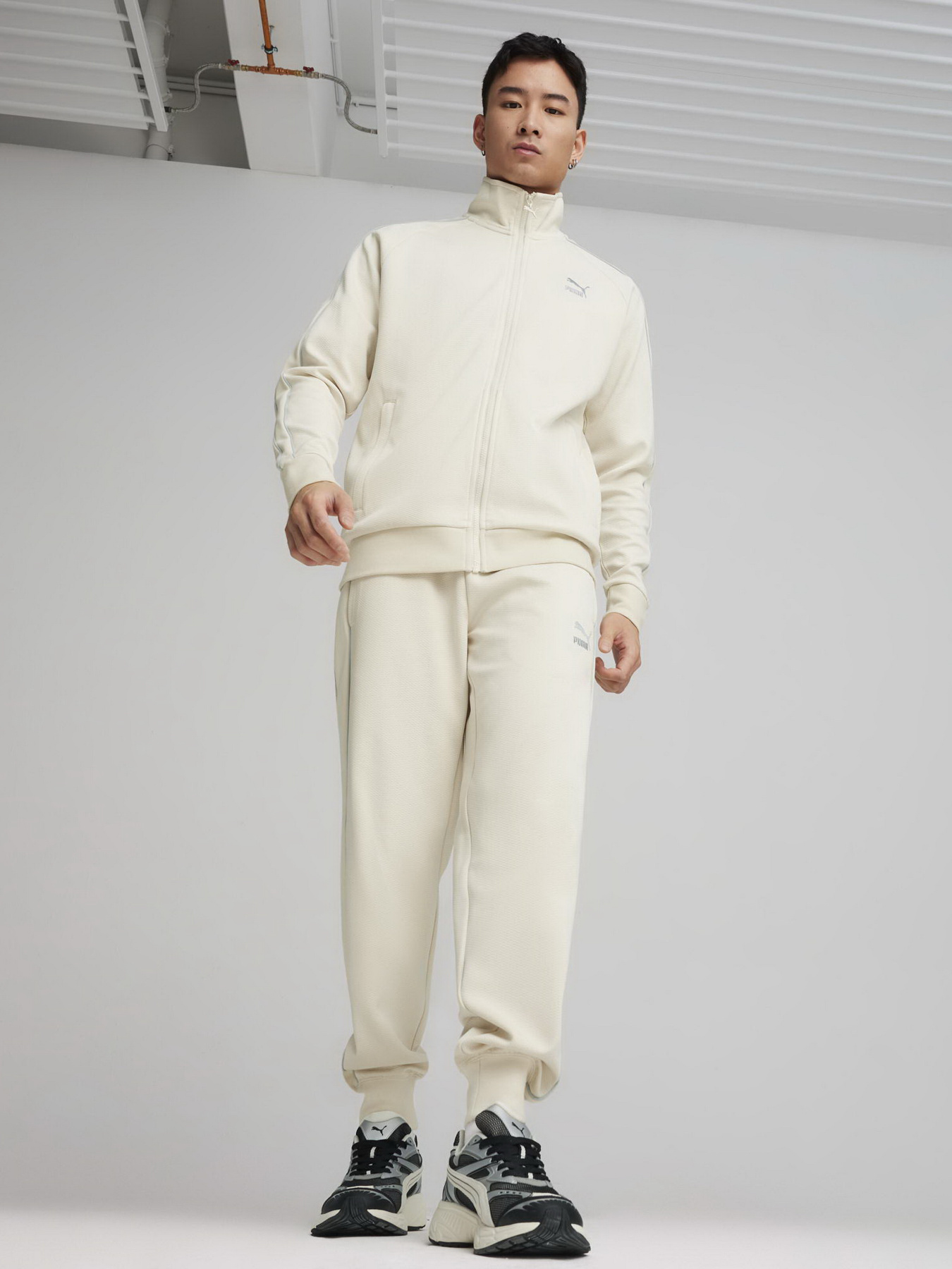 Штани спортивні PUMA T7 Track модель 62432987 Фото