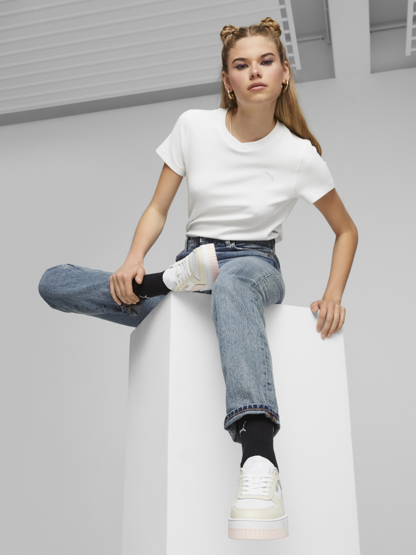 Кеди низькі PUMA CARINA STREET модель 38939010 Фото