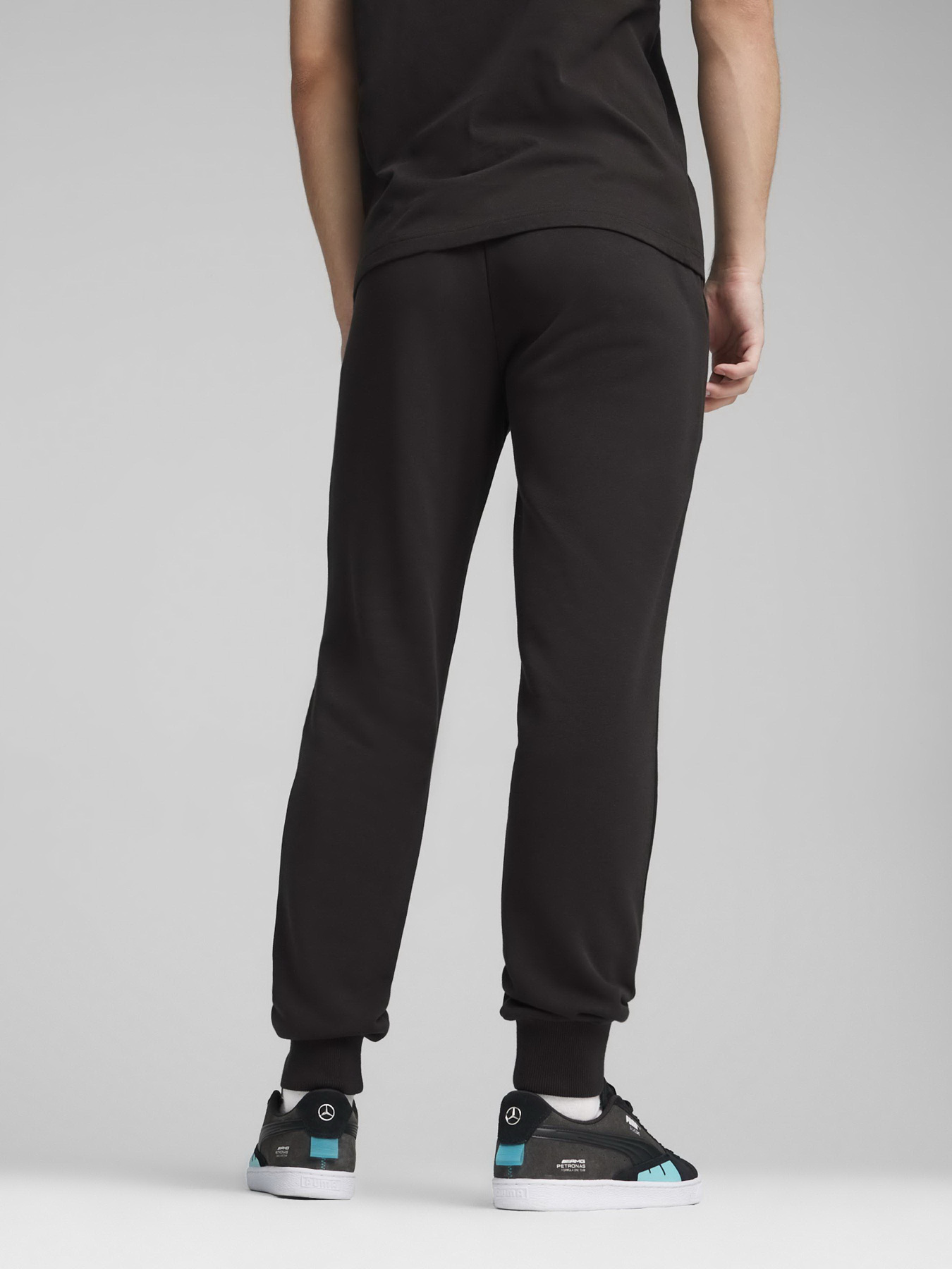 Спортивні штани PUMA MAPF1 ESSENTIALS модель 62375801 Спортивні штани PUMA MAPF1 ESSENTIALS модель 62375801 Фото