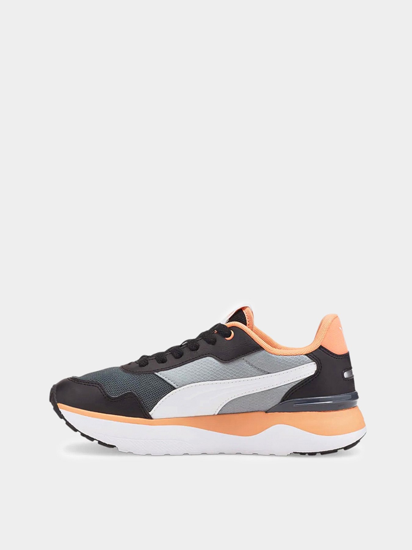 Кроссовки PUMA R78 Voyage модель 38204805 Фото