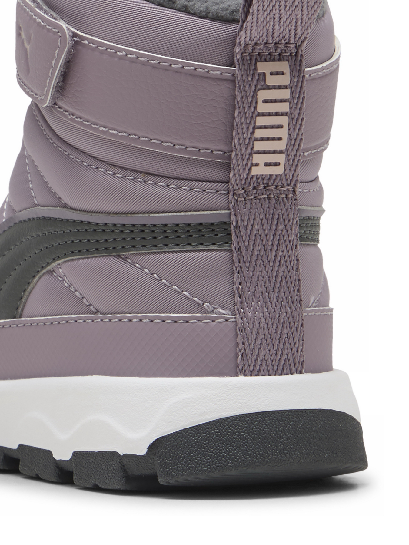 Сапоги дутики PUMA EVOLVE BOOT AC модель 39264609 Фото