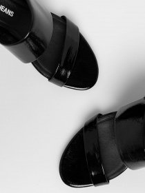 Сабо Calvin Klein модель YW0YW00016-BDS Фото