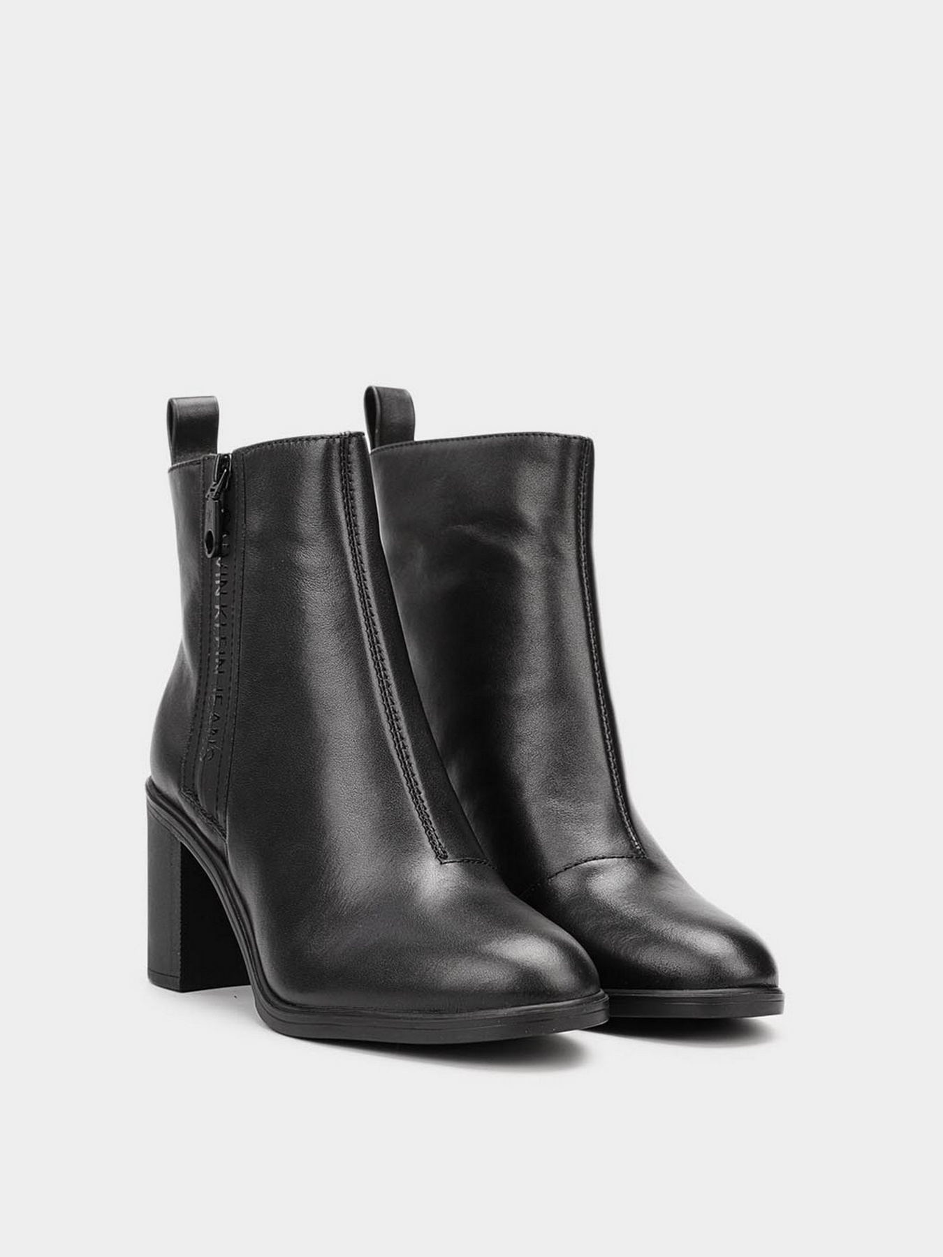 Бoтильоны Calvin Klein модель YW0YW00449-BEH Бoтильоны Calvin Klein модель YW0YW00449-BEH Фото