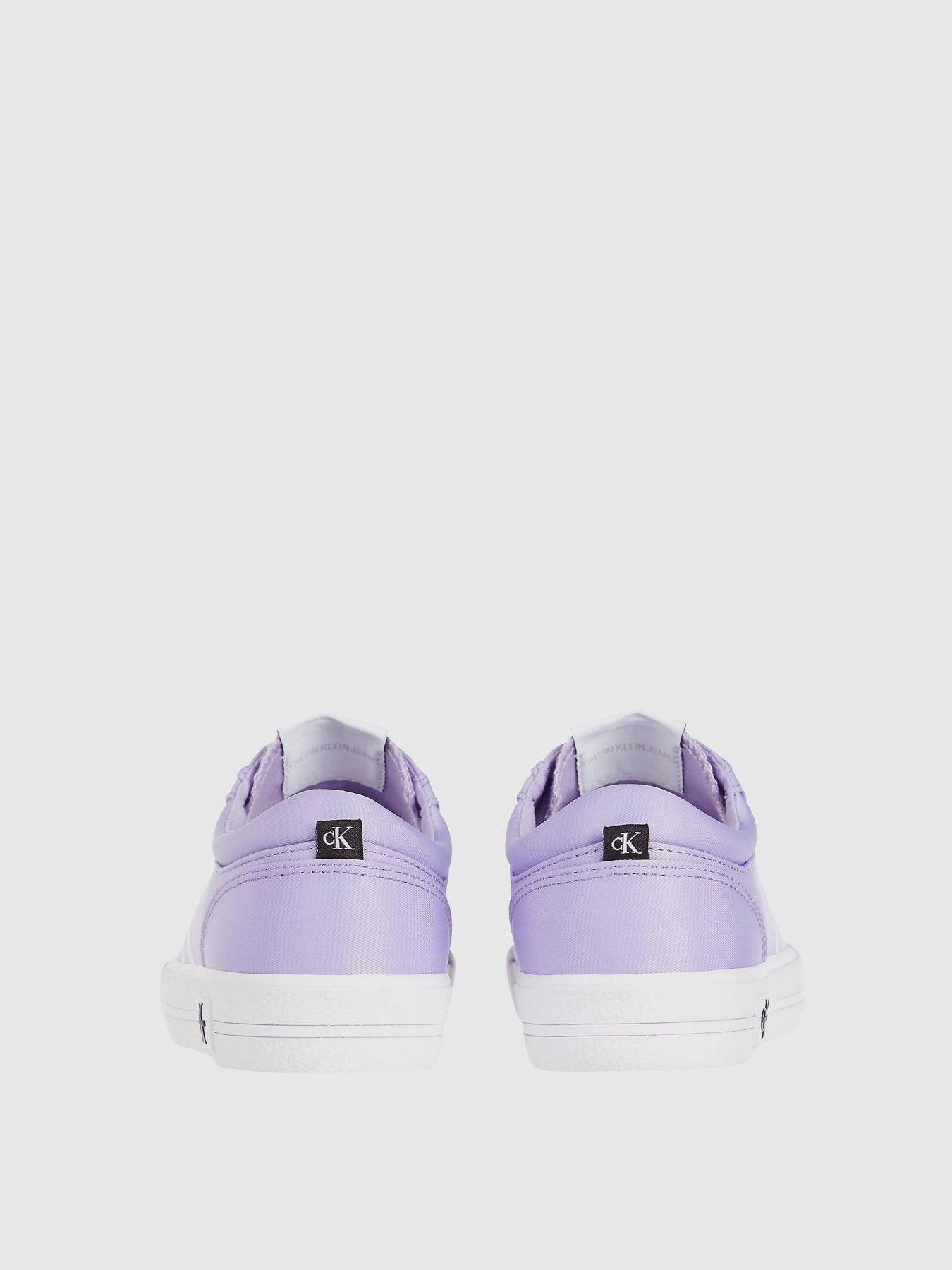 Кеды низкие Calvin Klein модель YW0YW00043-V0K Фото