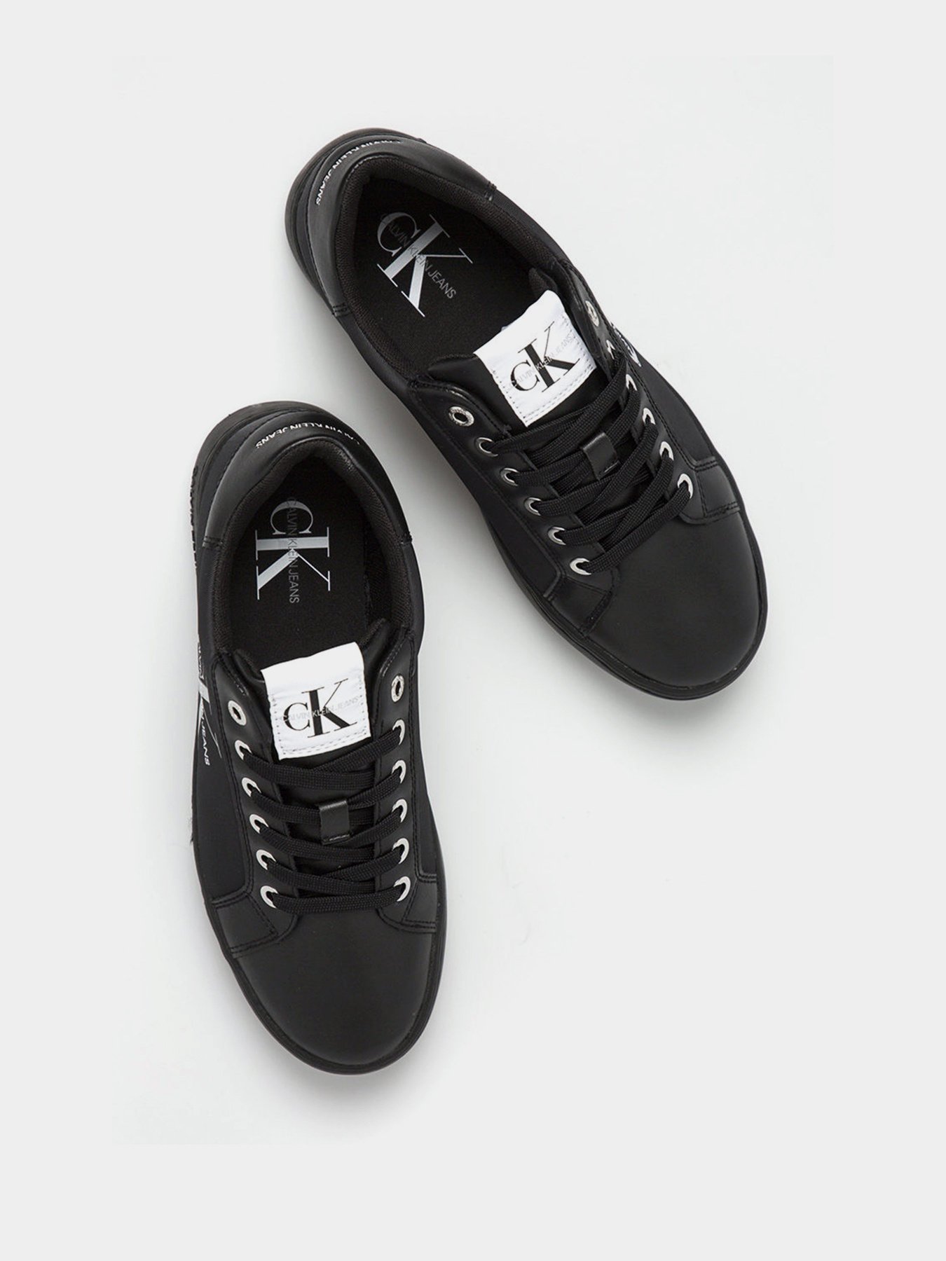 Кеды низкие Calvin Klein модель YW0YW00060-BEH Фото