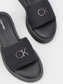 Шльопанці Calvin Klein Dress Flatform W/HW модель HW0HW01488-0GN Фото