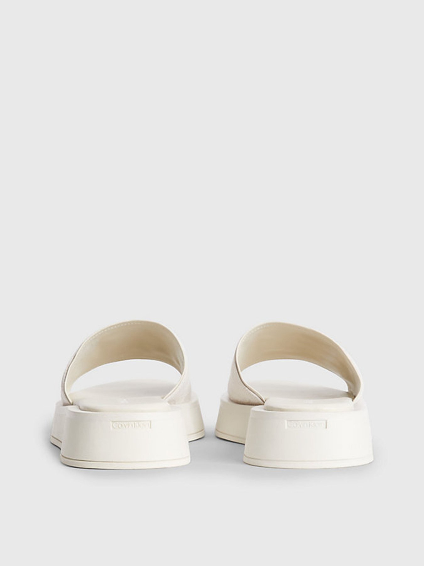 Шльопанці Calvin Klein Dress Flatform W/Hw модель HW0HW01488-02R Фото