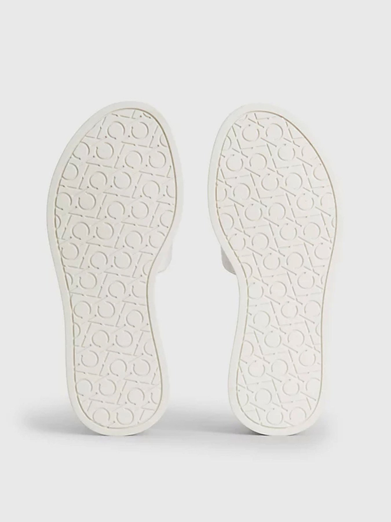 Шлепанцы Calvin Klein Dress Flatform W/Hw модель HW0HW01488-02R Фото