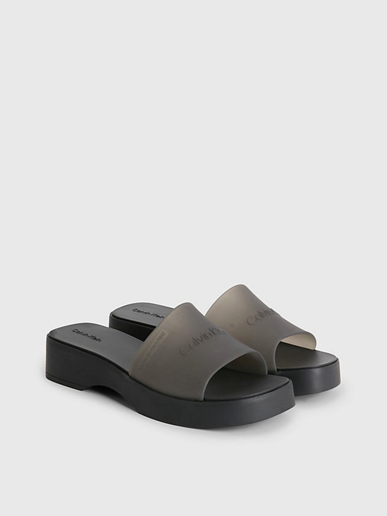 Шлепанцы Calvin Klein Wedge Slide-Transp модель HW0HW01514-BEH Фото