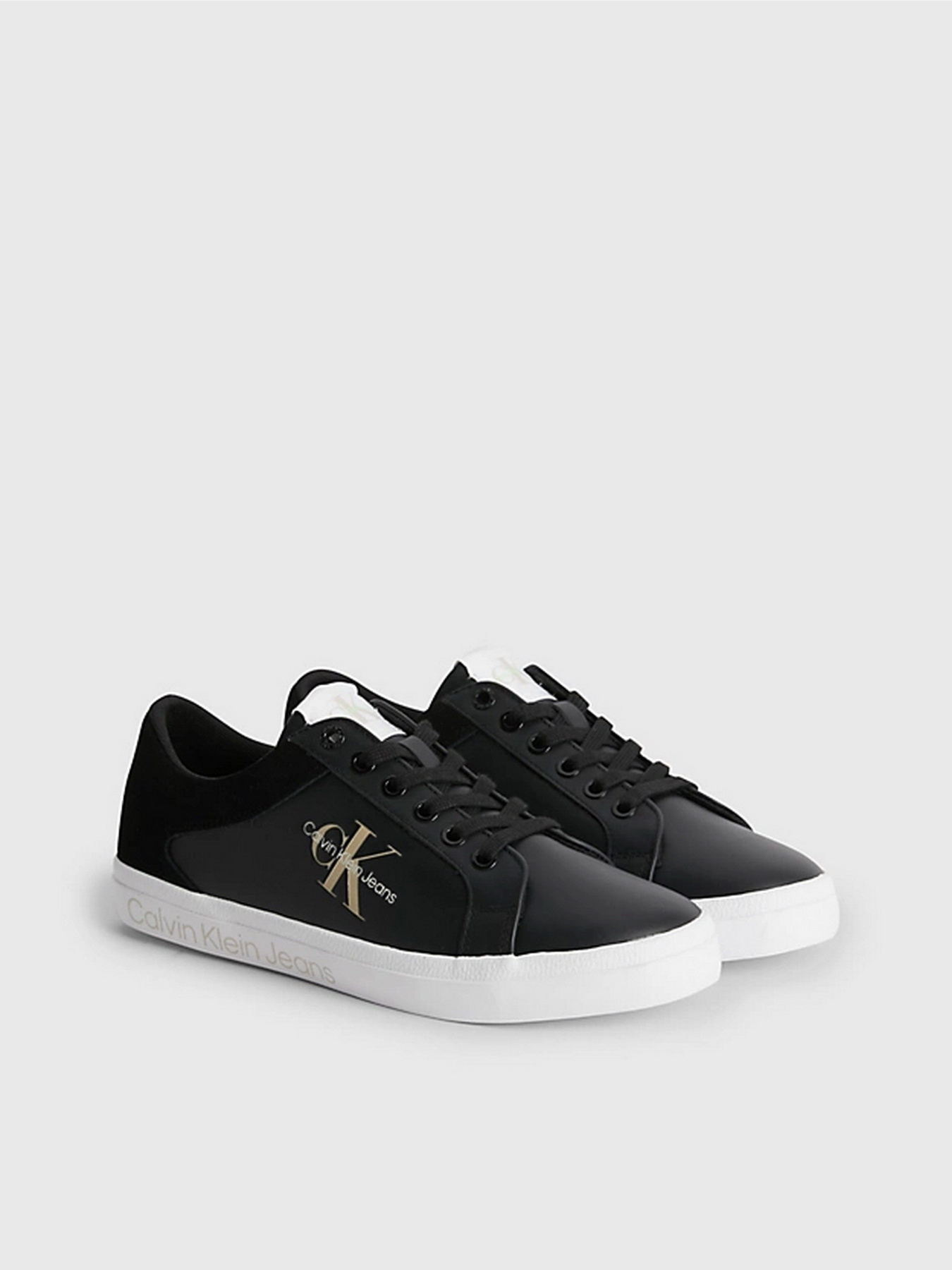 Кеды низкие Calvin Klein Leather Trainers модель YW0YW00900-BDS Фото