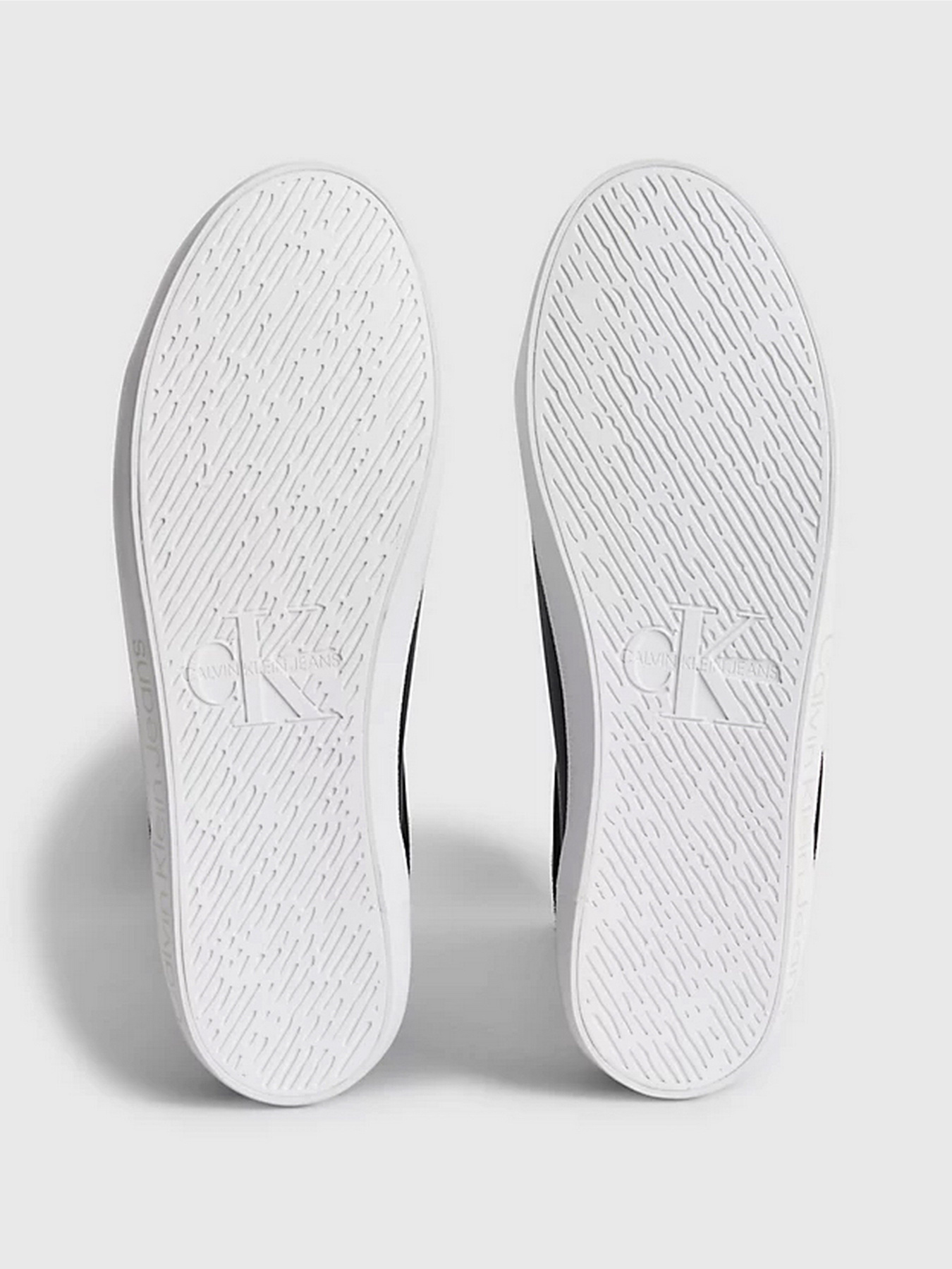 Кеди низькі Calvin Klein Leather Trainers модель YW0YW00900-BDS Фото